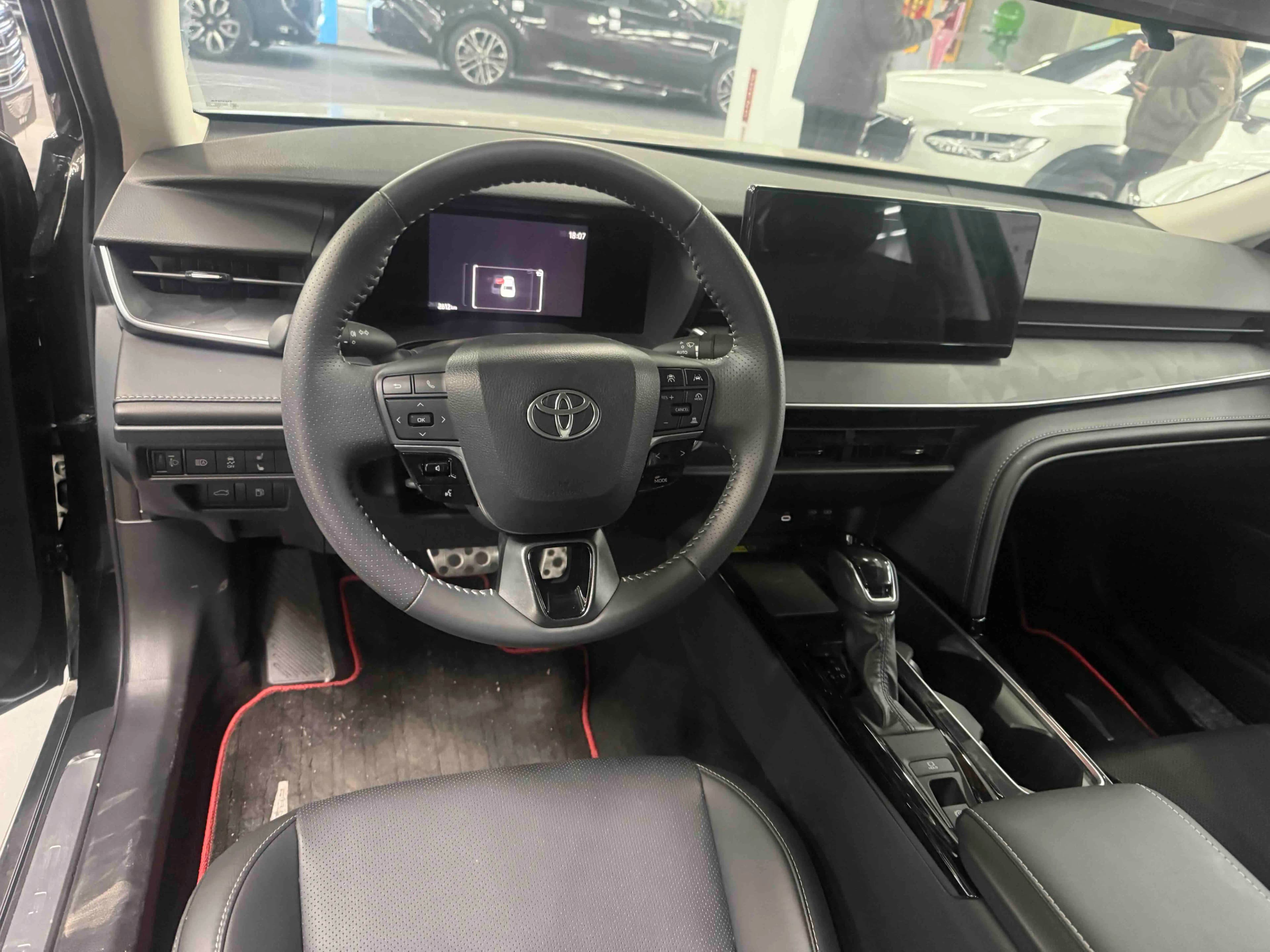 Toyota Camry 2025 г. 2000 км. — фото 6
