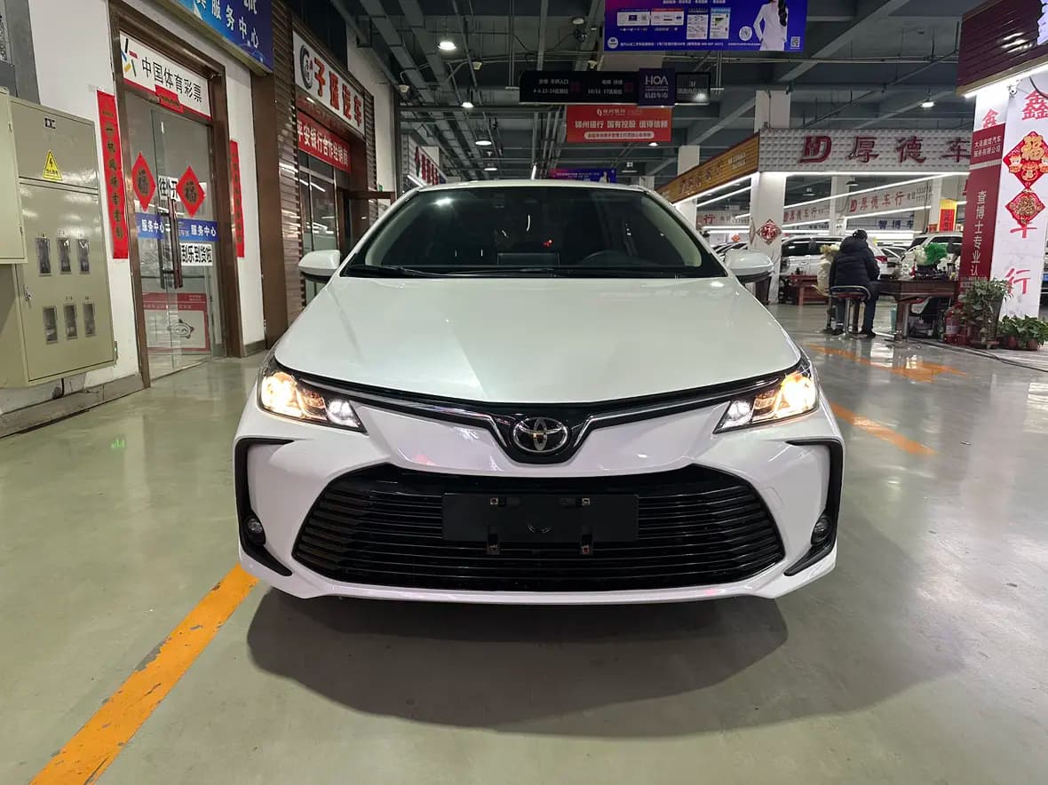 Toyota Corolla 2022 г. 44000 км. — фото 2