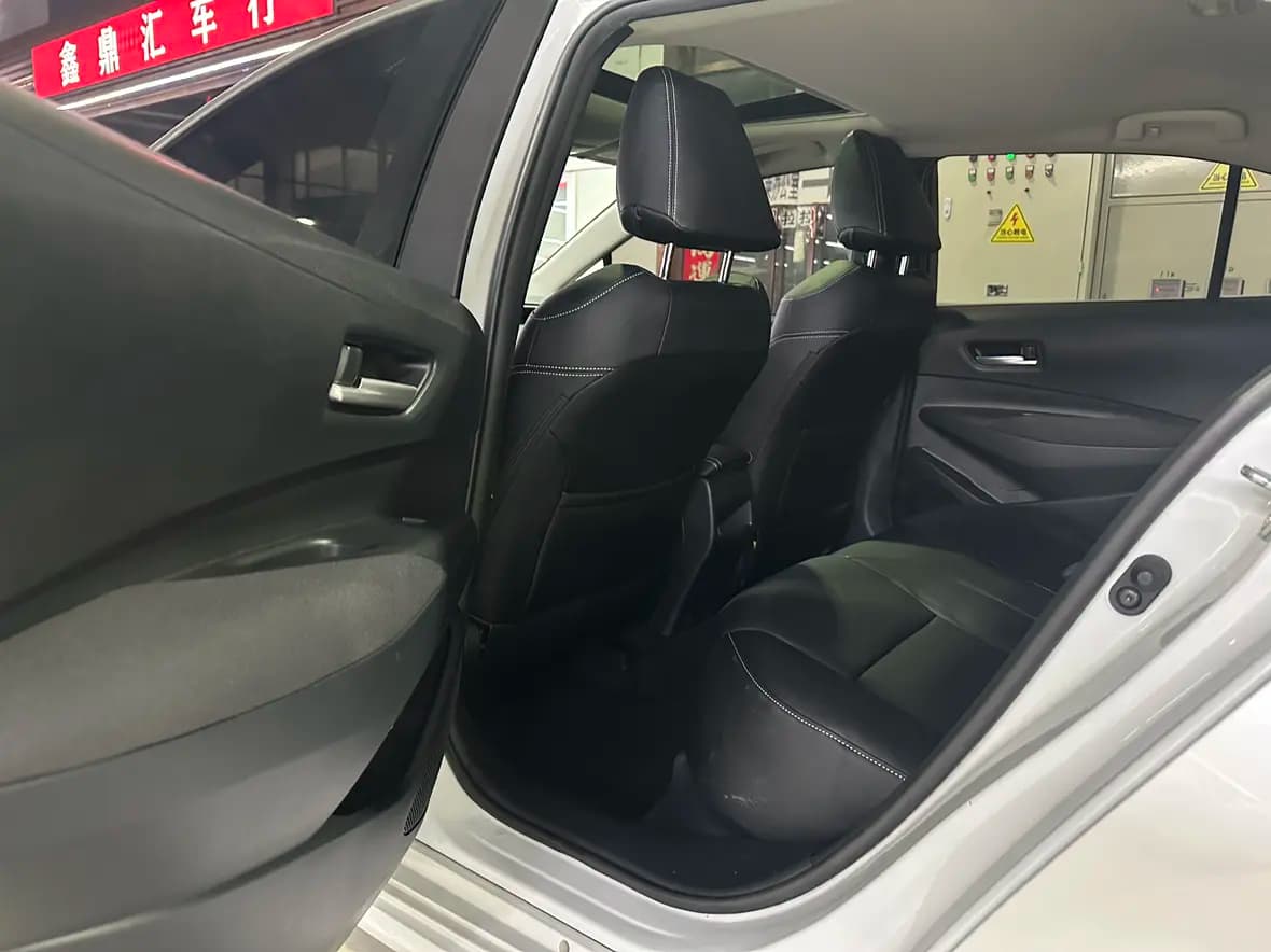 Toyota Corolla 2022 г. 44000 км. — фото 13