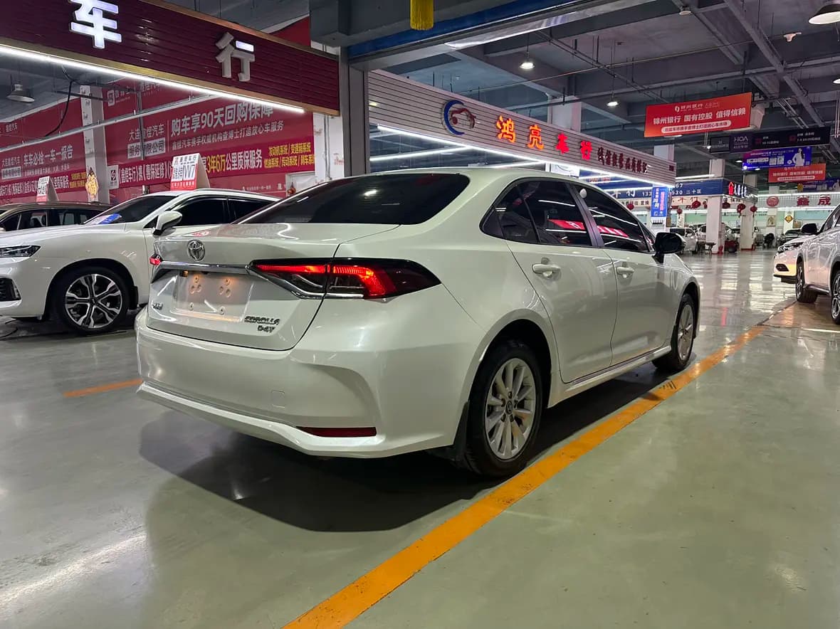 Toyota Corolla 2022 г. 44000 км. — фото 6