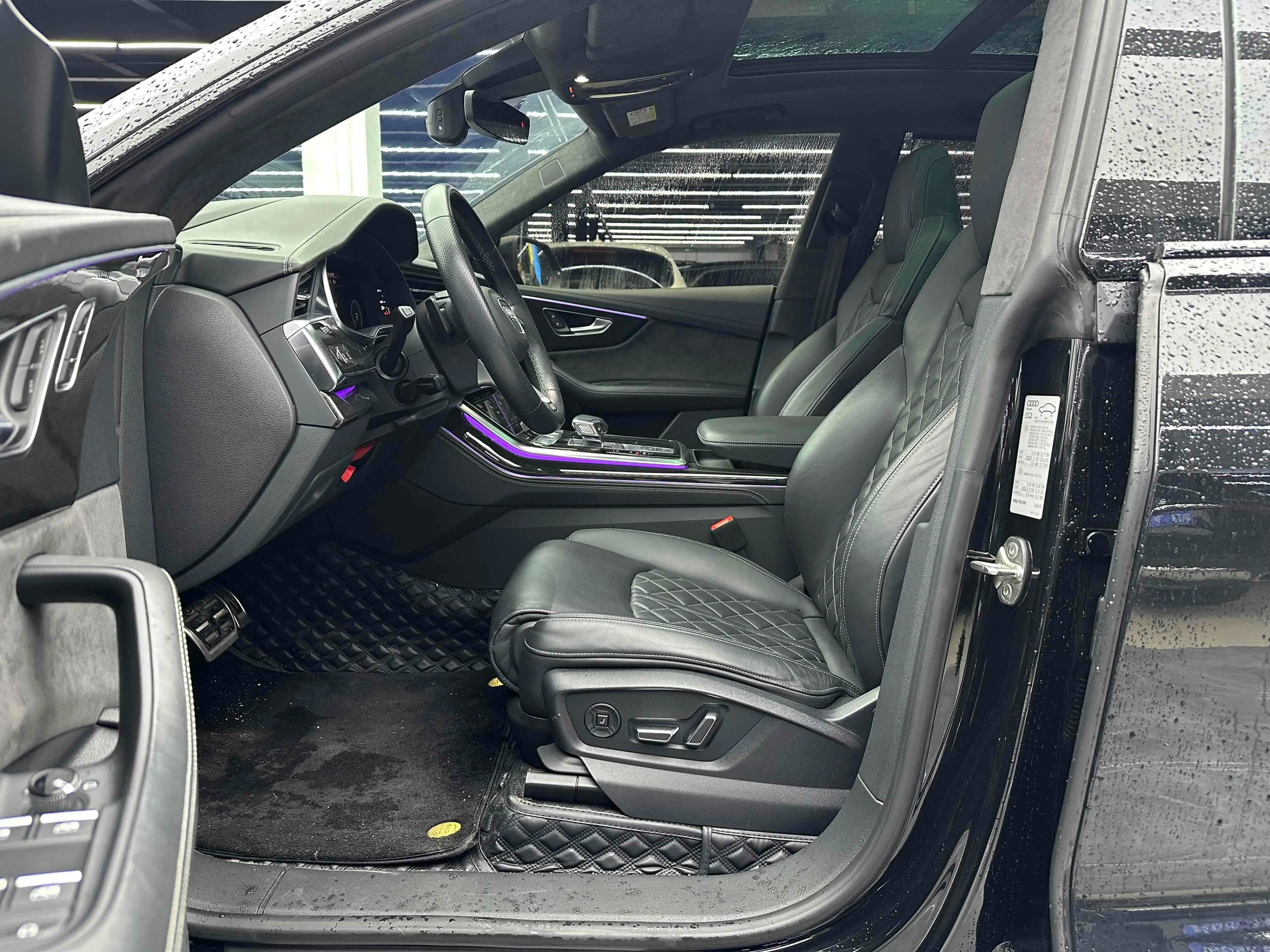 Audi Q8 2023 г. 52338 км. — фото 13