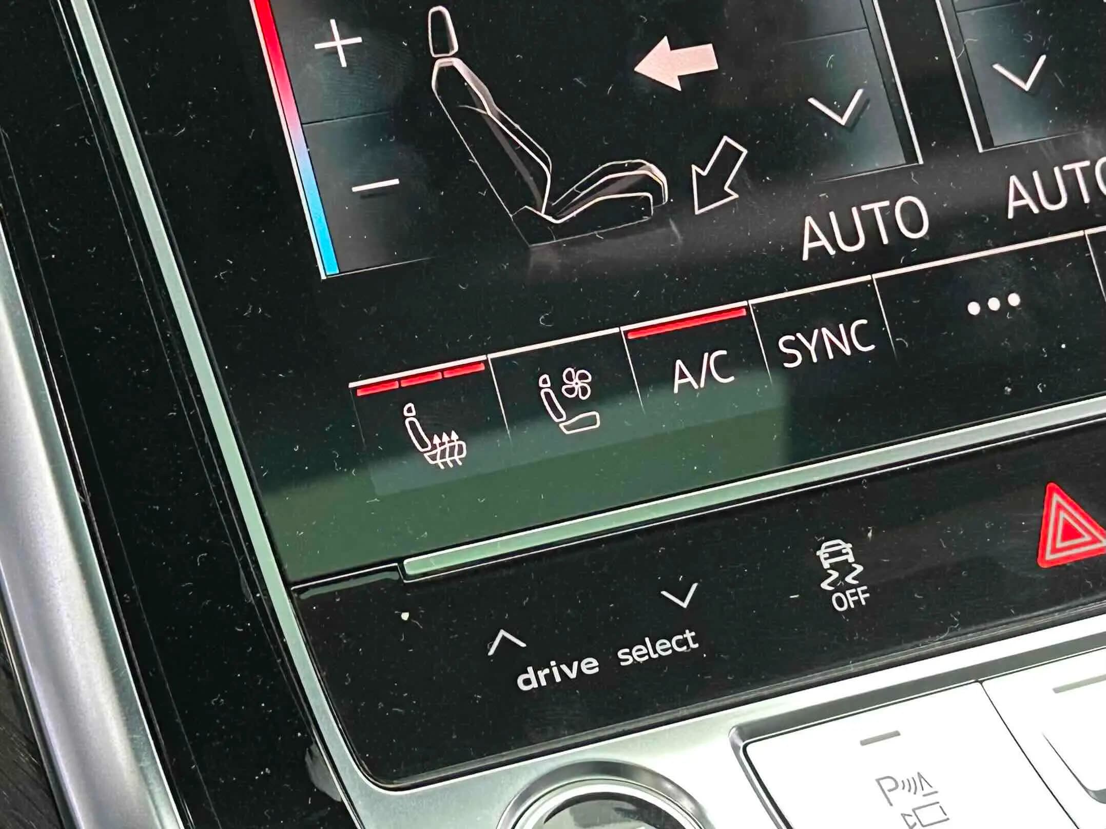 Audi Q8 2023 г. 52338 км. — фото 6