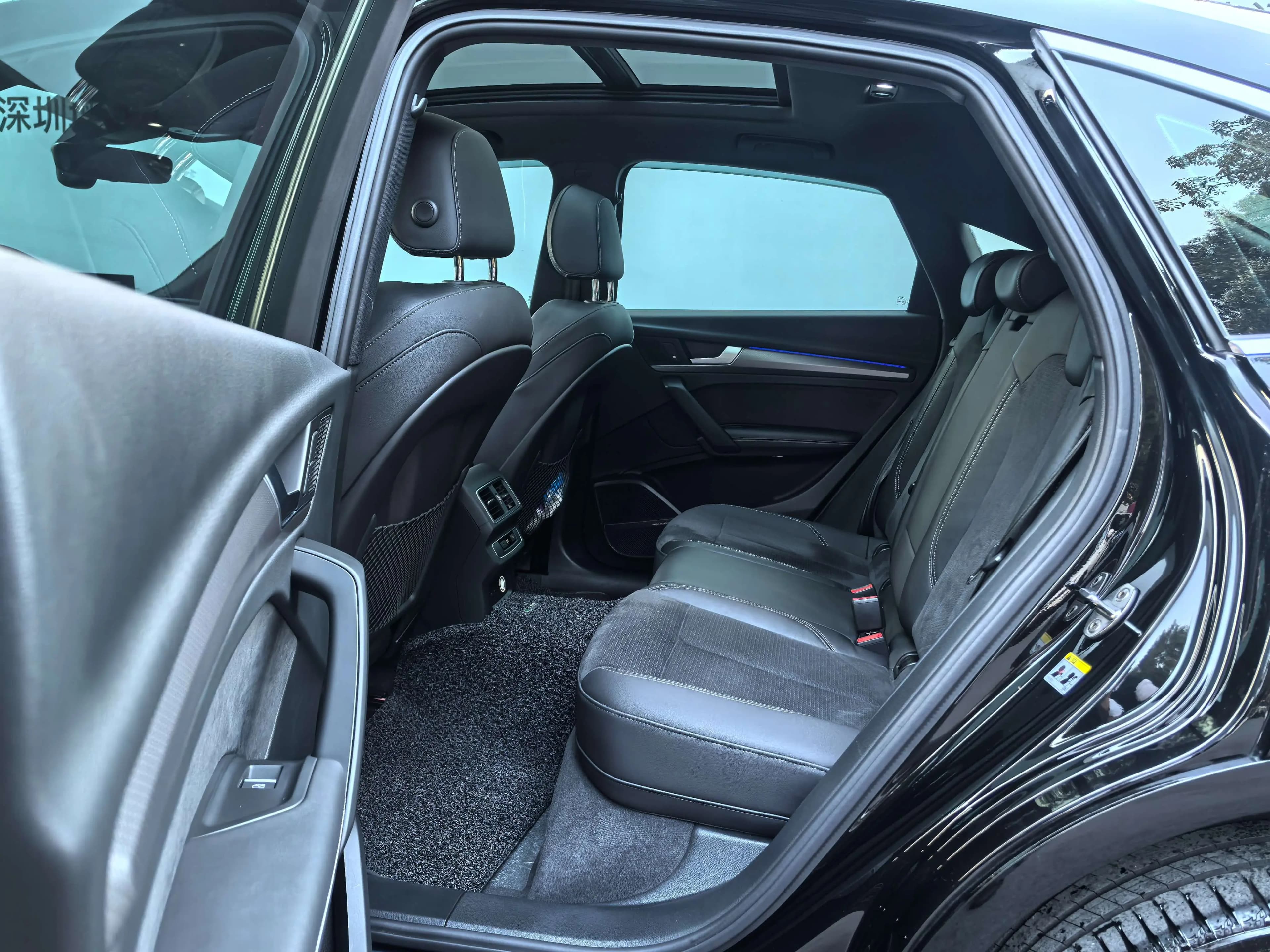 Audi Q5L Sportback 2022 г. 53139 км. — фото 20