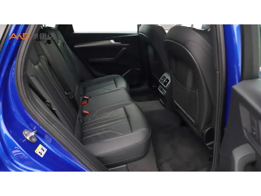 Audi Q5L Sportback 2022 г. 31030 км. — фото 8