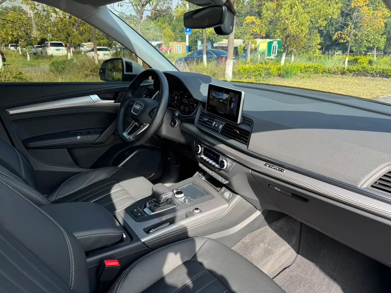Audi Q5L 2021 г. 91129 км. — фото 11