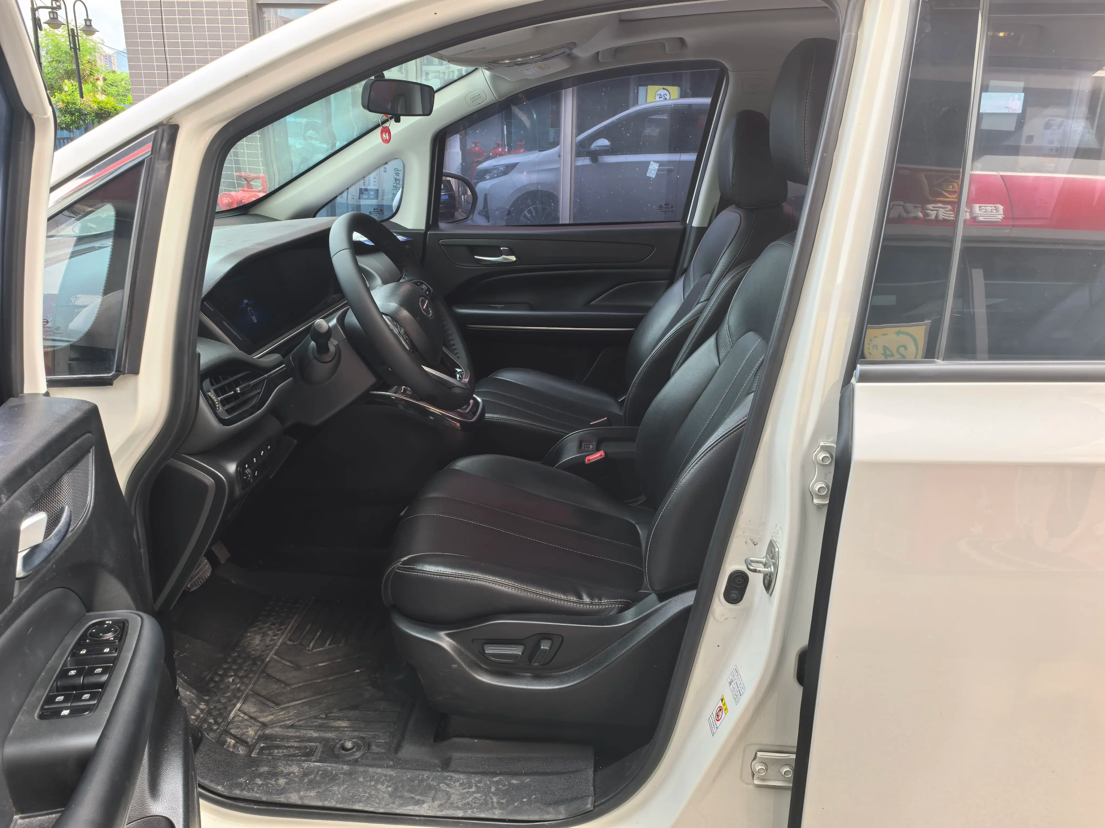 GAC Trumpchi M6 2021 г. 46007 км. — фото 19