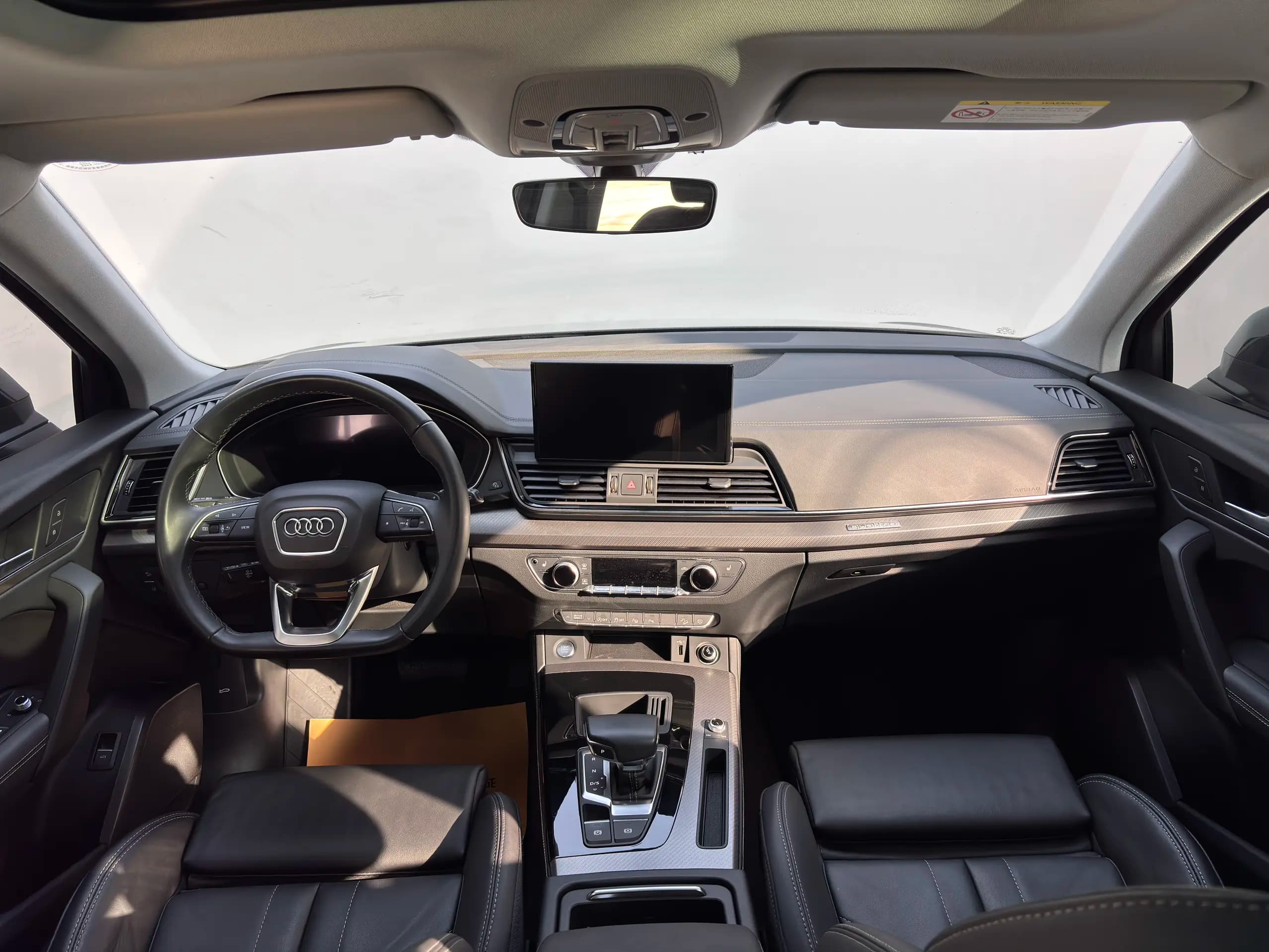 Audi Q5L 2023 г. 50826 км. — фото 11