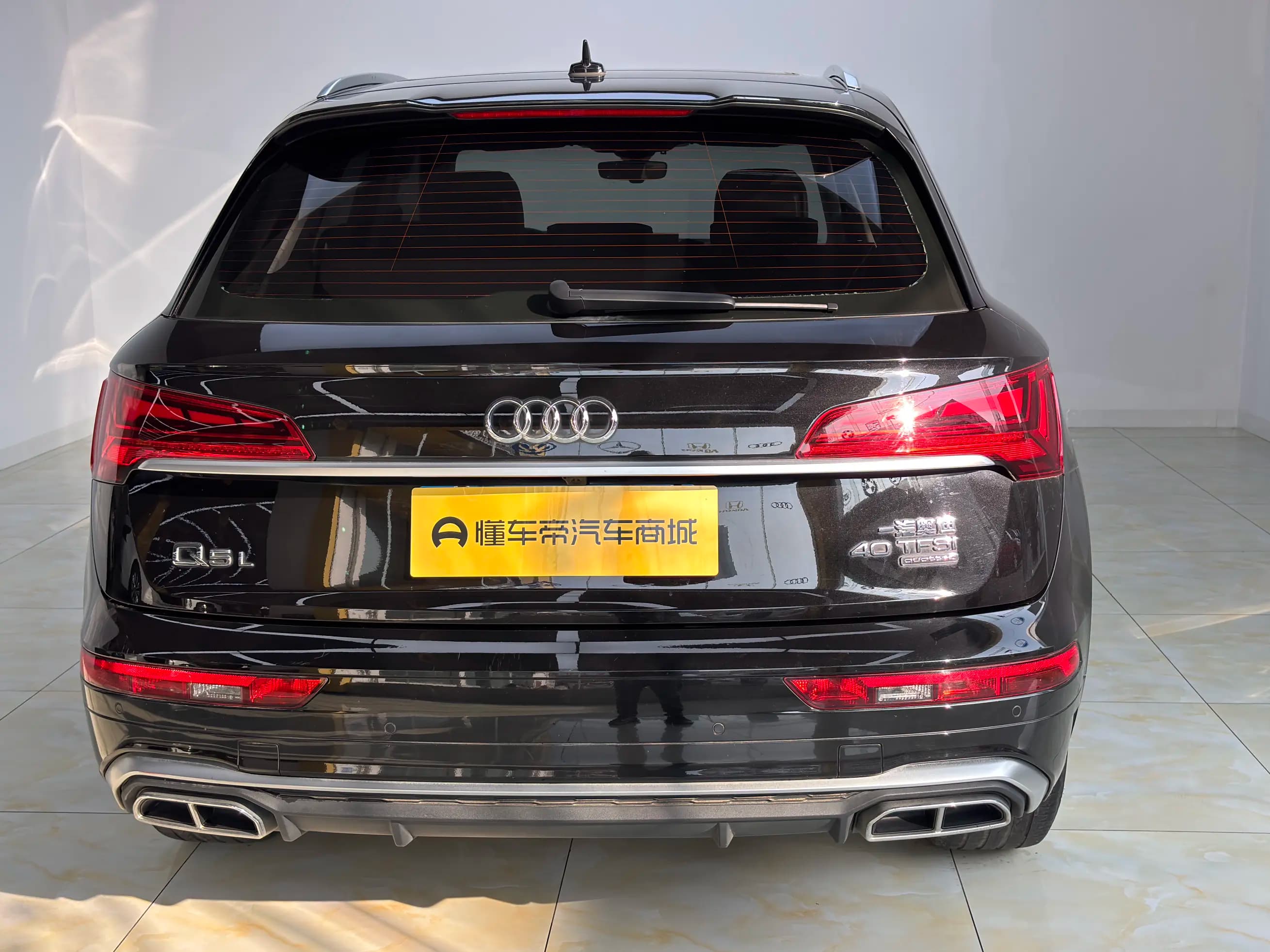 Audi Q5L 2023 г. 50826 км. — фото 3