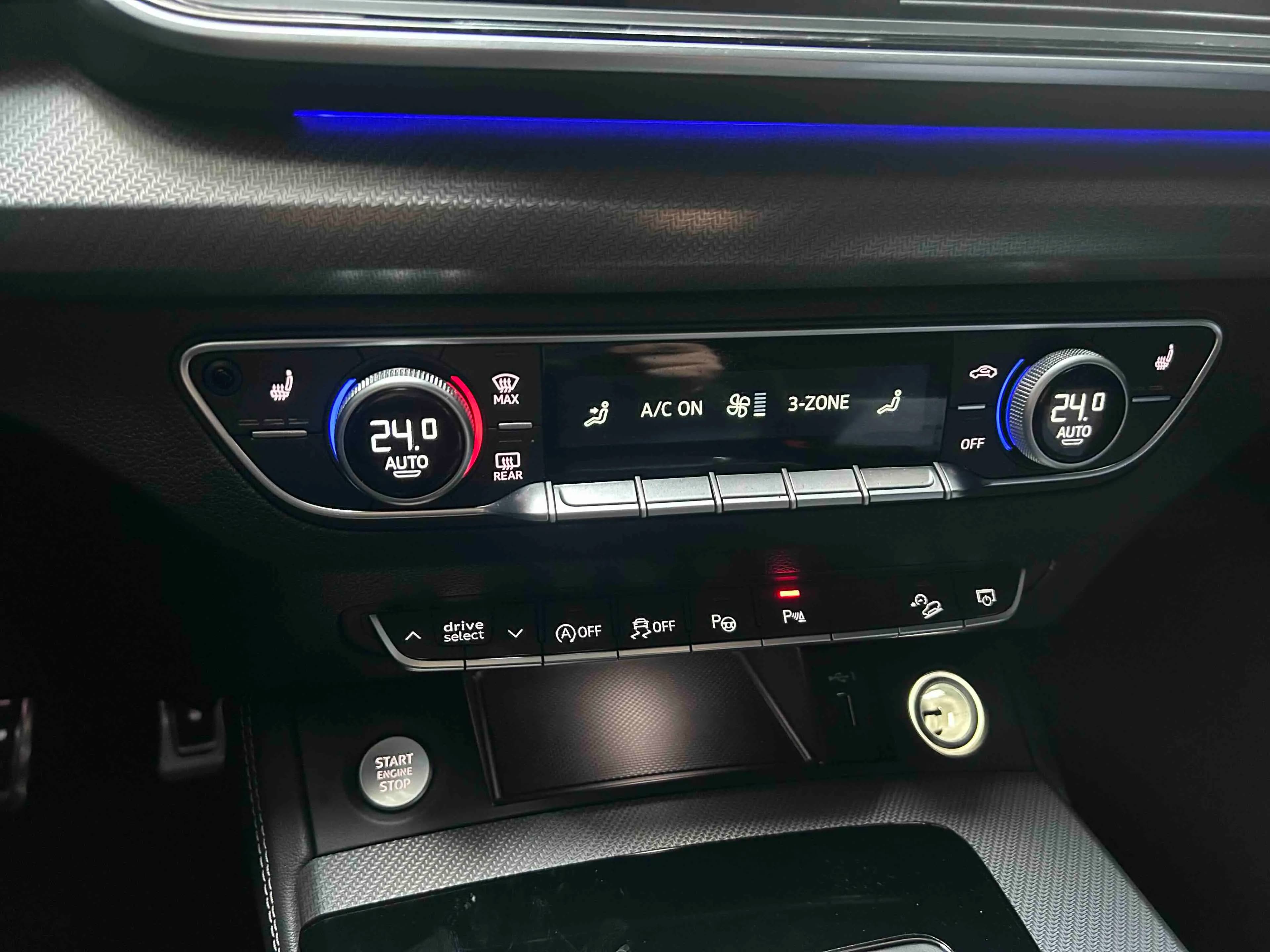 Audi Q5L 2024 г. 24123 км. — фото 6
