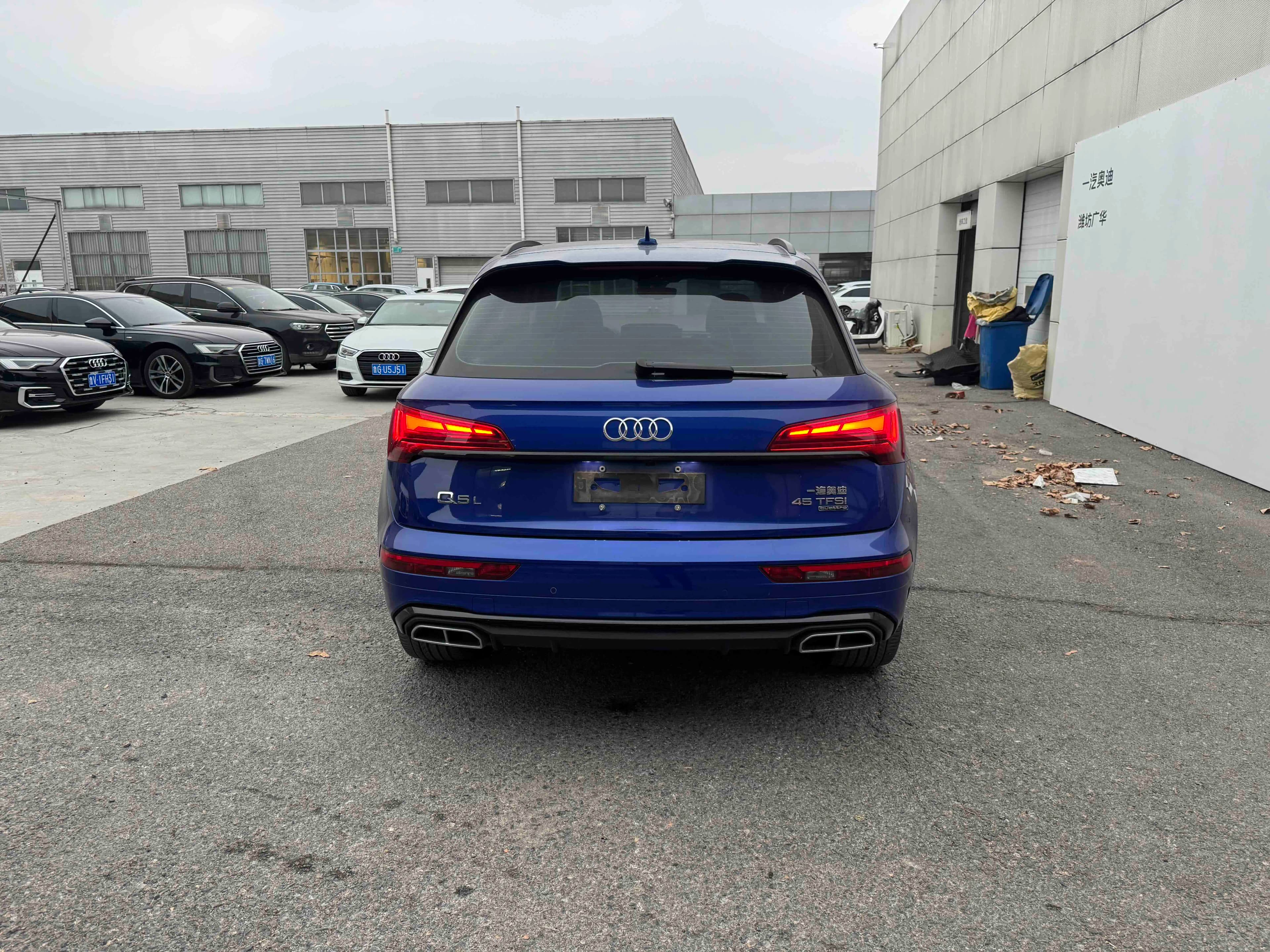 Audi Q5L 2021 г. 32120 км. — фото 4