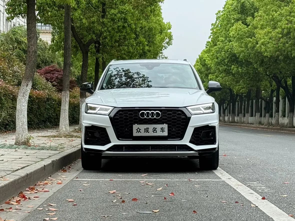 Audi Q5L 2021 г. 69116 км. — фото 2