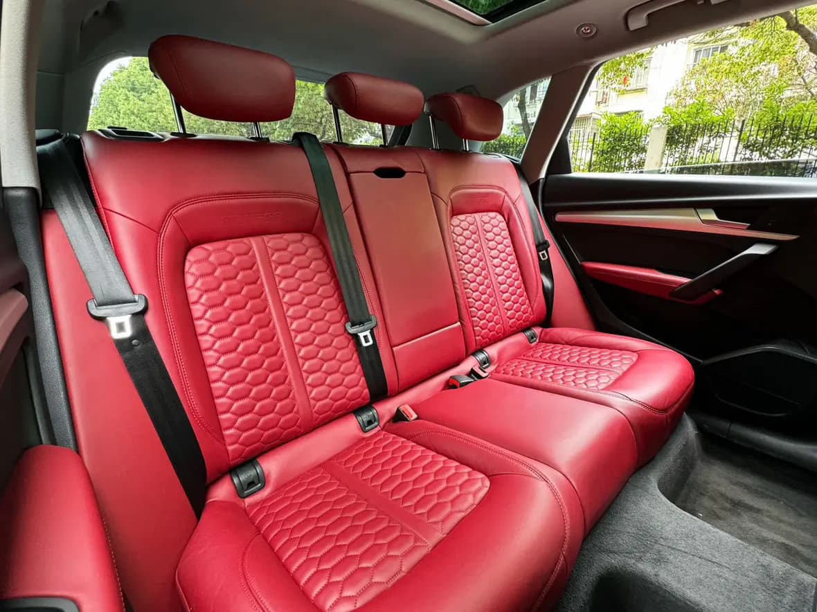 Audi Q5L 2021 г. 69116 км. — фото 15