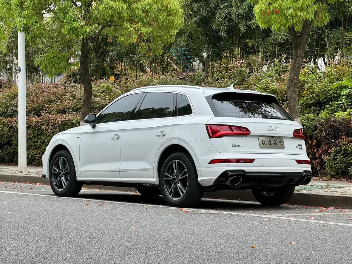 Audi Q5L 2021 г. 69116 км. — фото 4