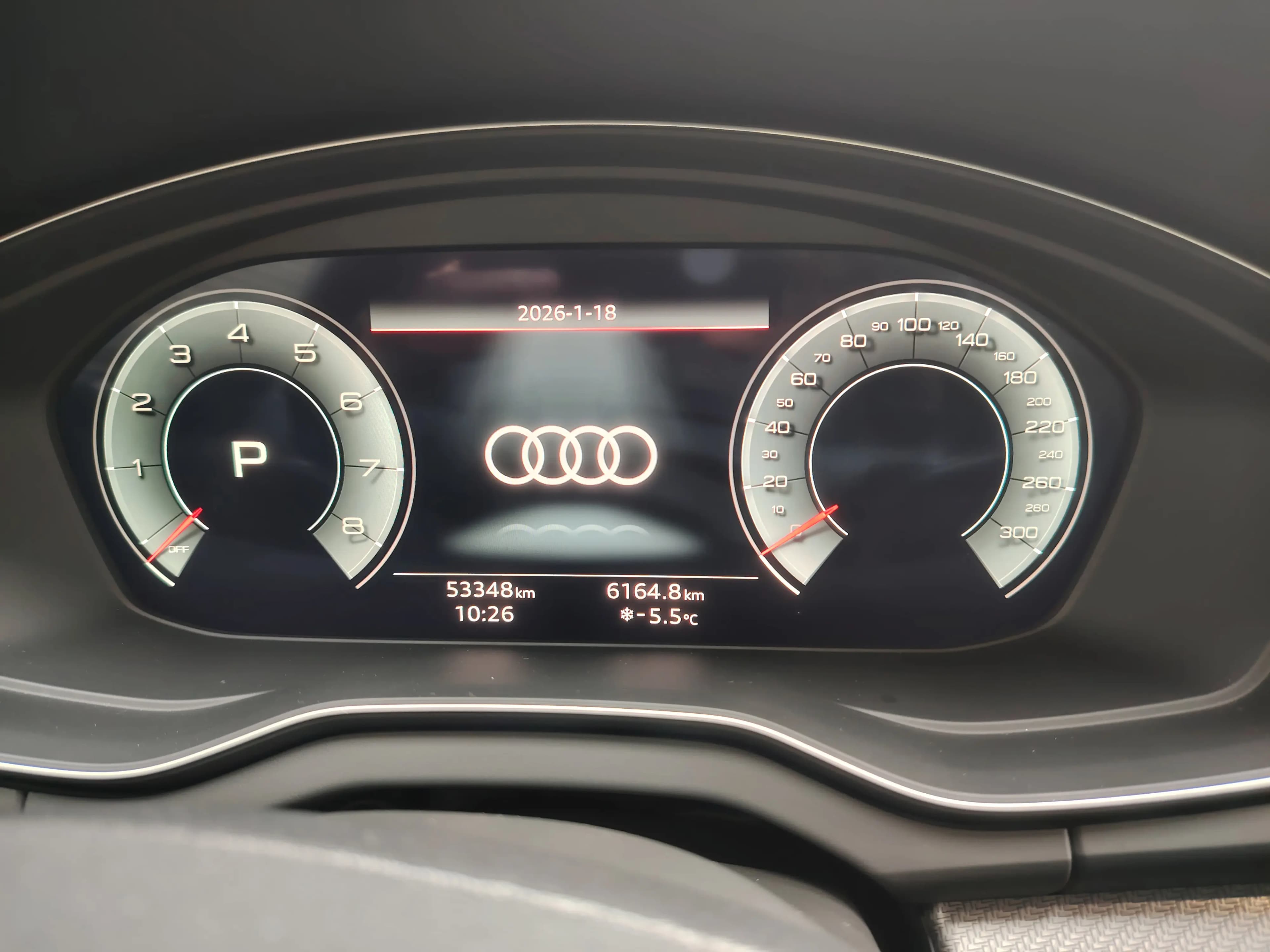 Audi Q5L 2023 г. 53114 км. — фото 15