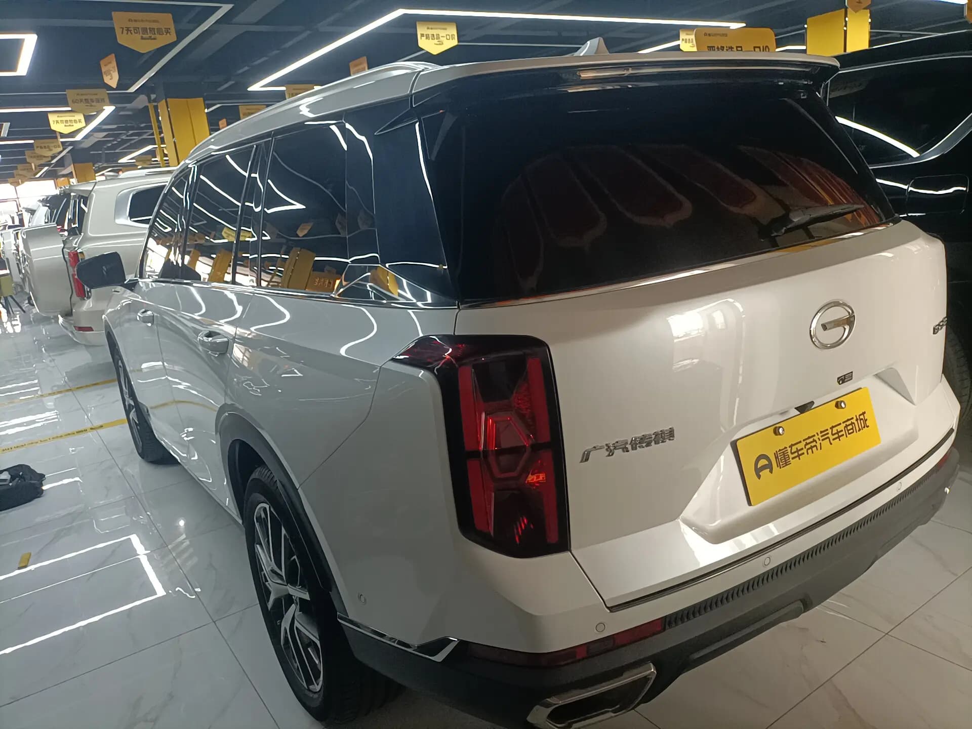 GAC Trumpchi GS8 2022 г. 35006 км. — фото 3