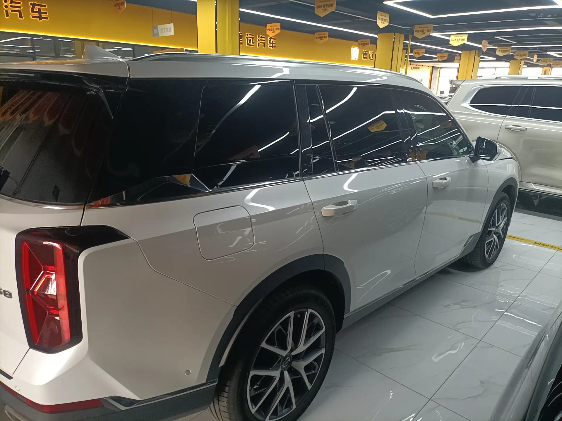 GAC Trumpchi GS8 2022 г. 35006 км. — фото 5