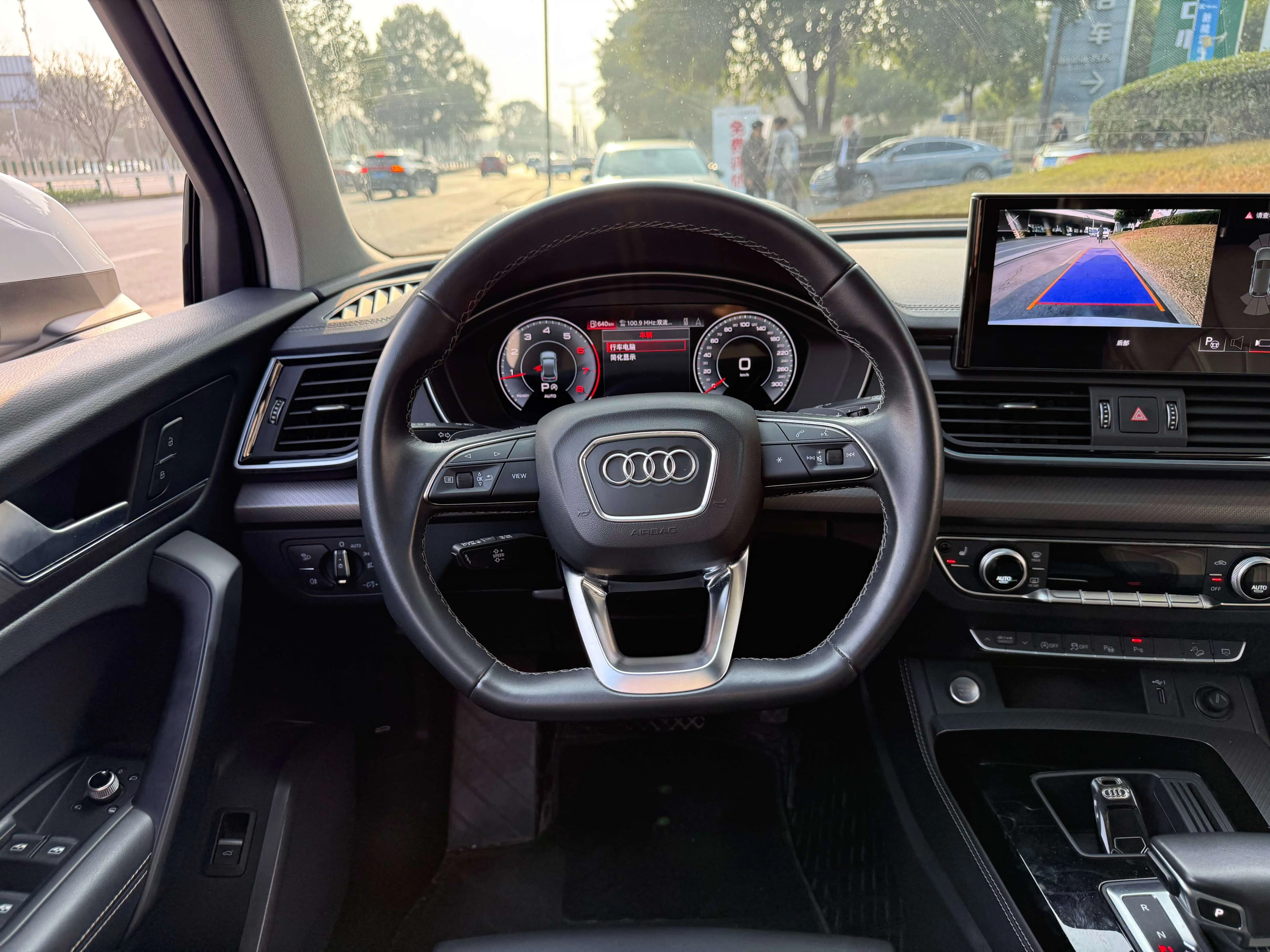 Audi Q5L 2022 г. 43083 км. — фото 4
