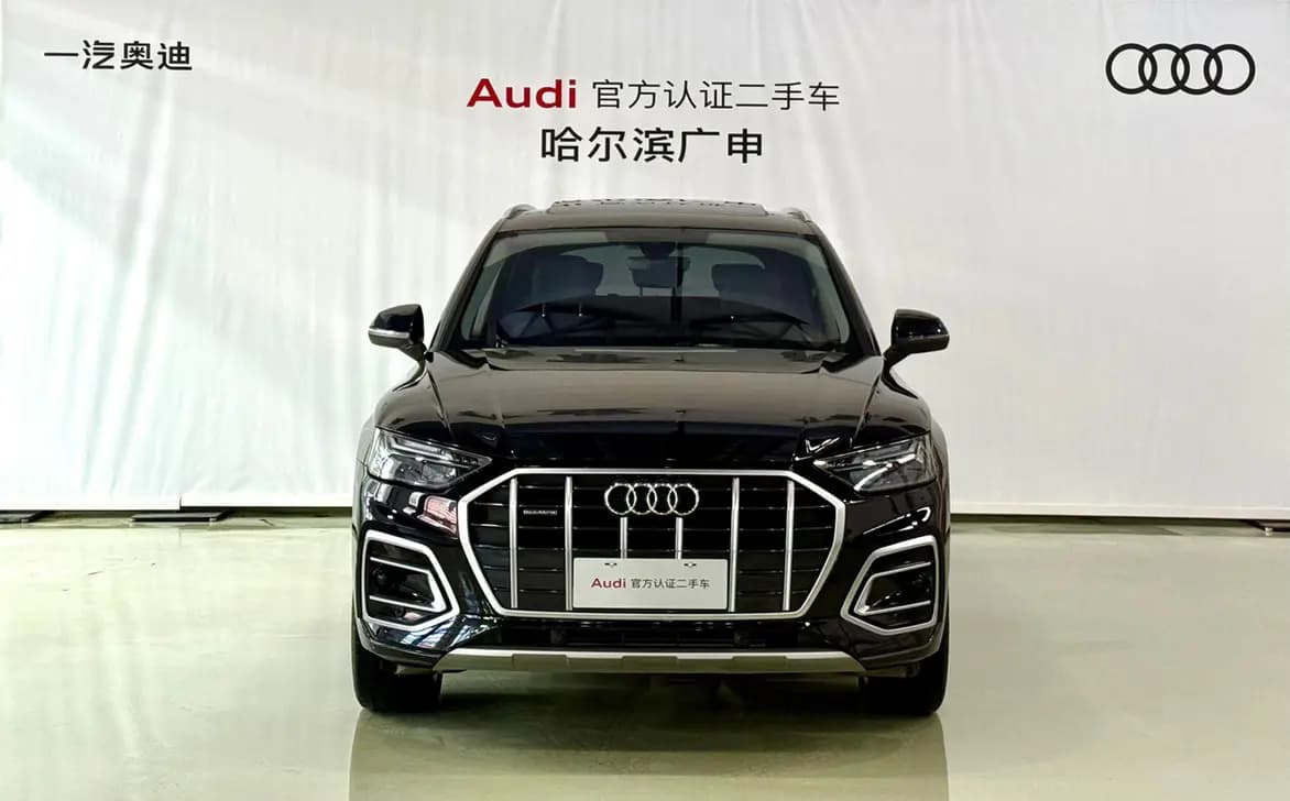 Audi Q5L 2022 г. 67006 км. — фото 2