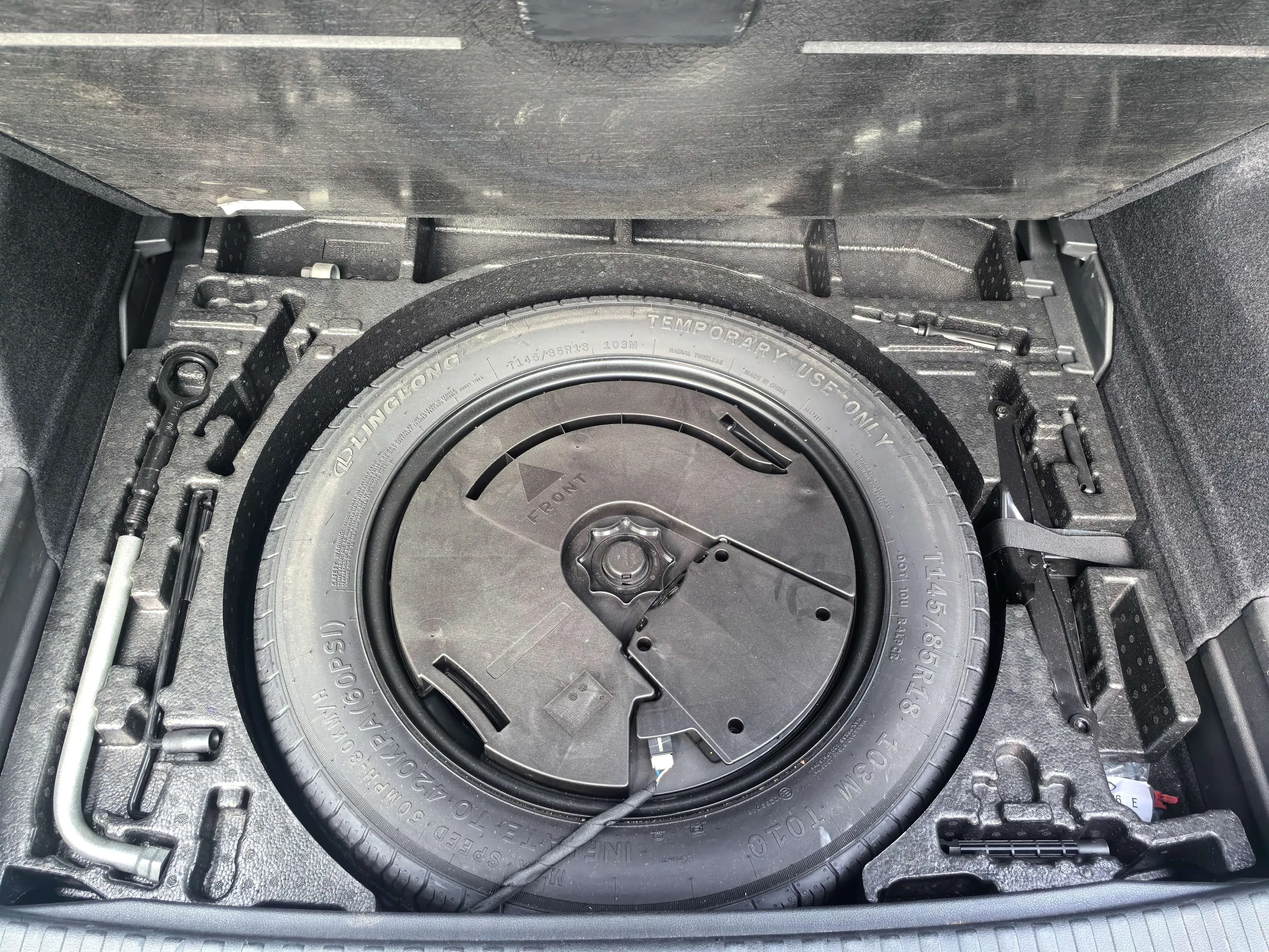 Audi Q3 2021 г. 89900 км. — фото 10