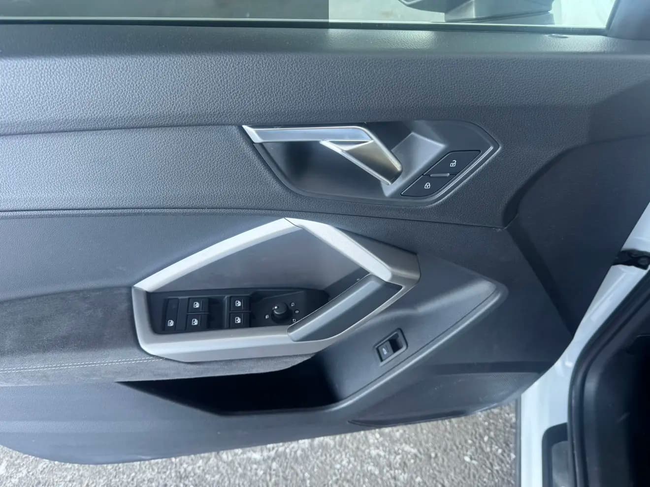 Audi Q3 2022 г. 26000 км. — фото 19