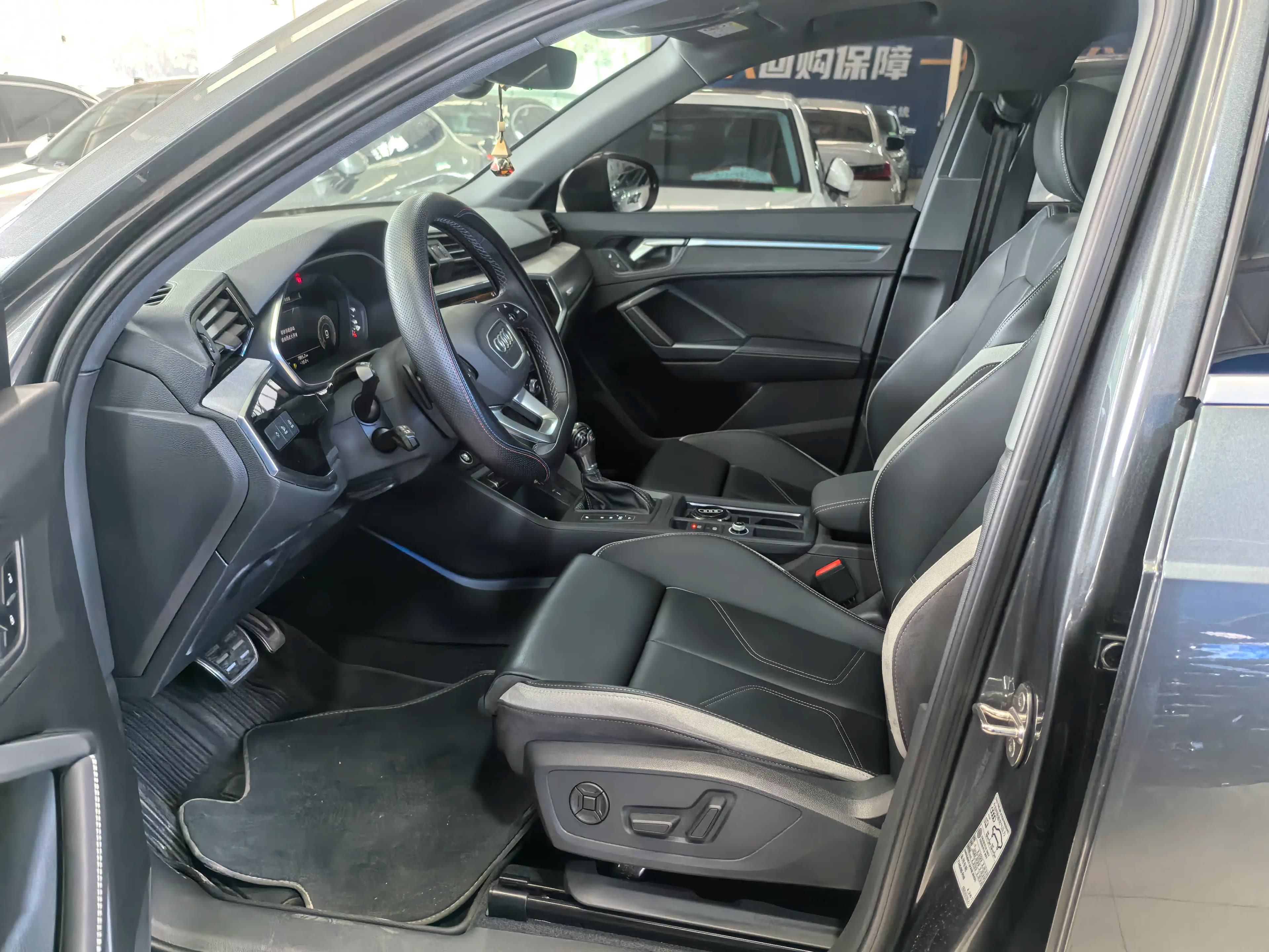Audi Q3 2024 г. 13000 км. — фото 10