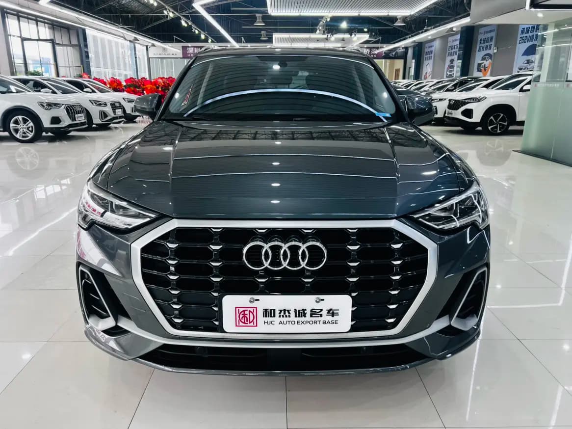 Audi Q3 2022 г. 28119 км. — фото 2