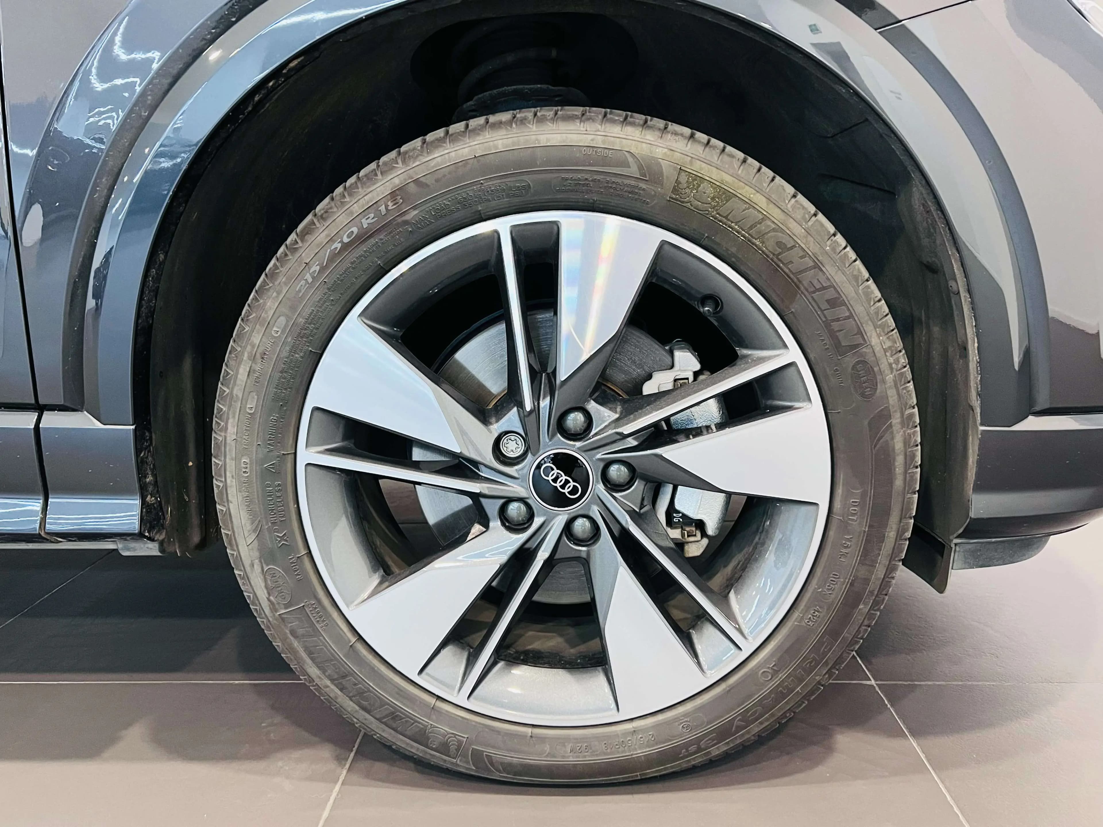 Audi Q2L 2024 г. 13003 км. — фото 8