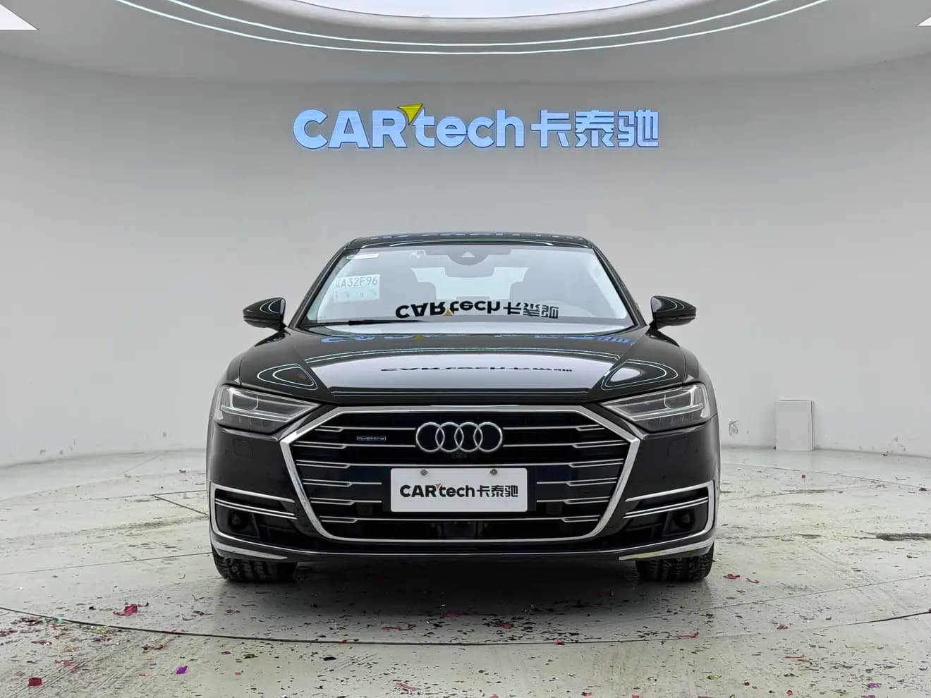 Audi A8 2022 г. 42052 км. — фото 2