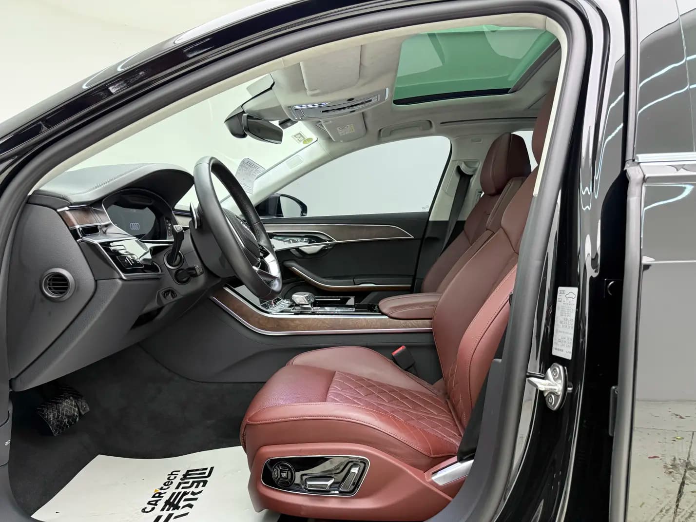 Audi A8 2022 г. 42052 км. — фото 19