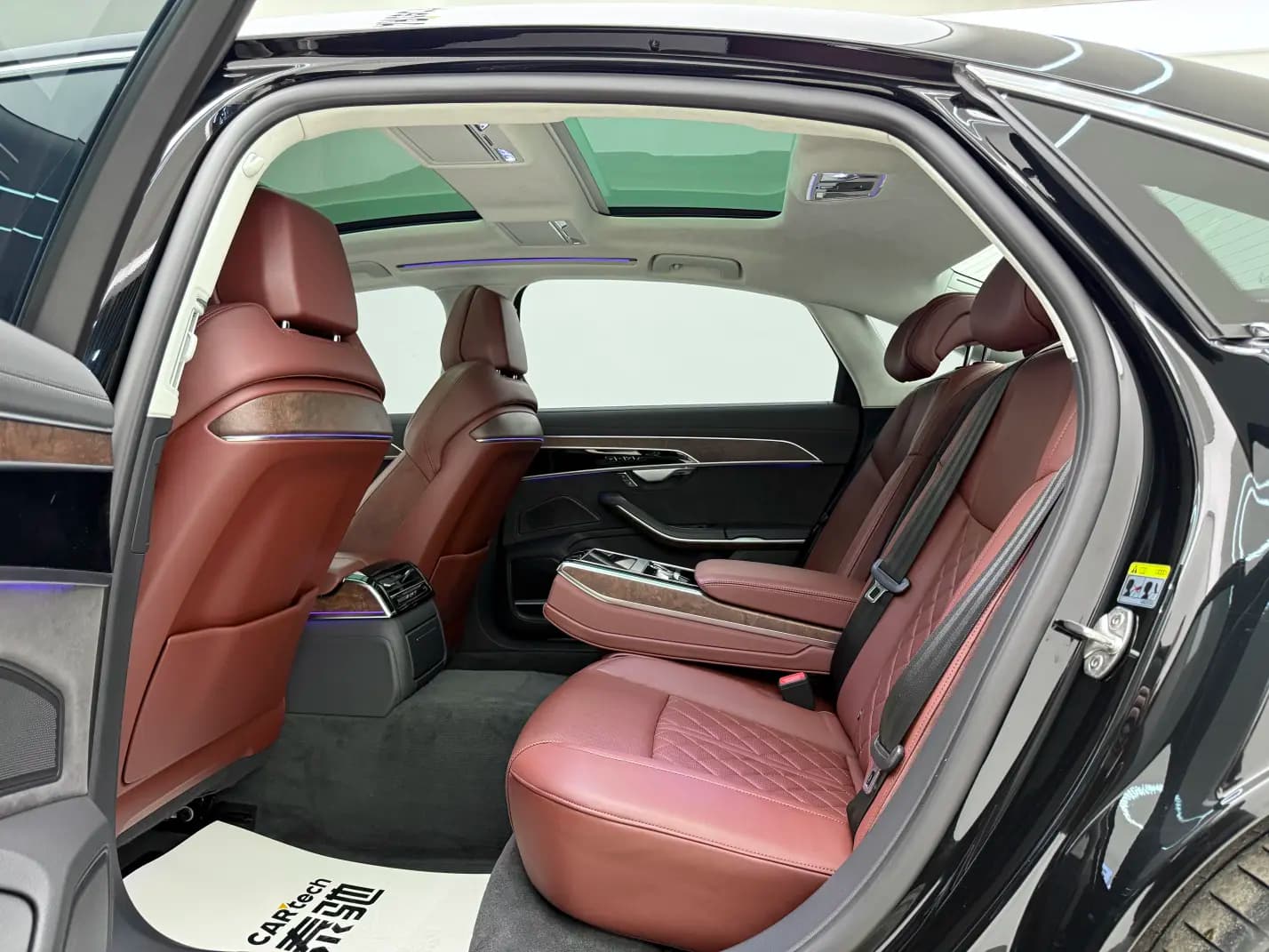 Audi A8 2022 г. 42052 км. — фото 21
