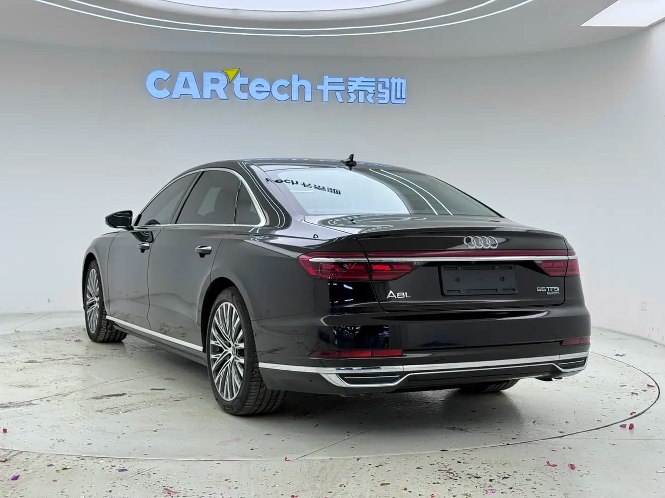 Audi A8 2022 г. 42052 км. — фото 4