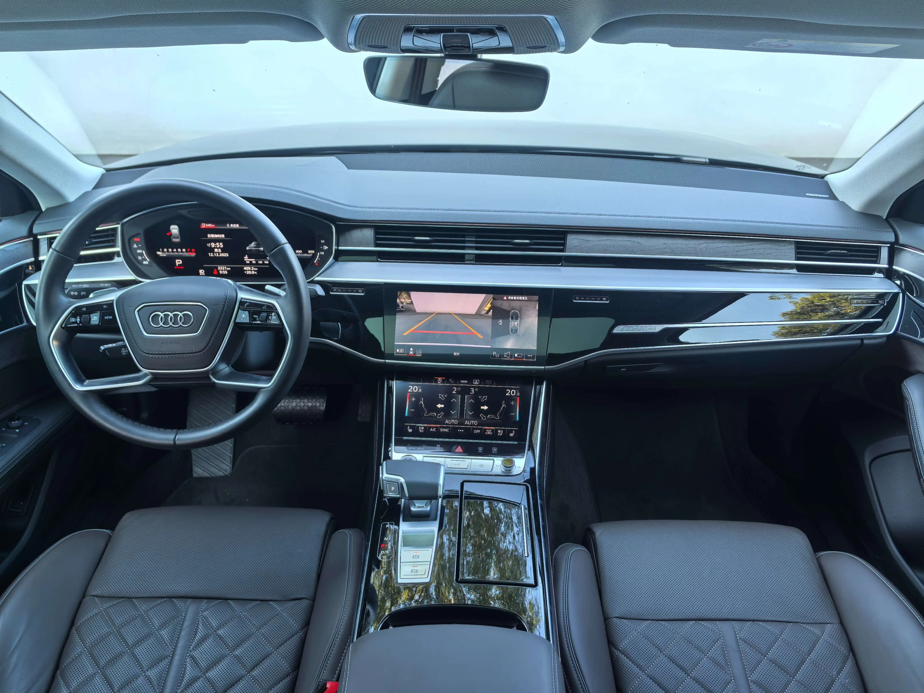 Audi A8 2024 г. 2220 км. — фото 18