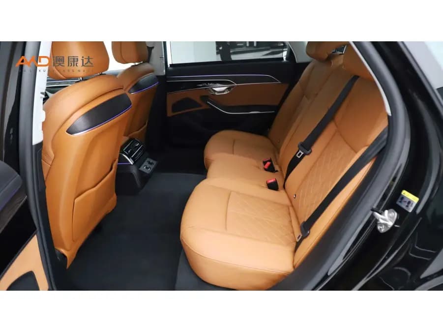 Audi A8 2024 г. 34330 км. — фото 8