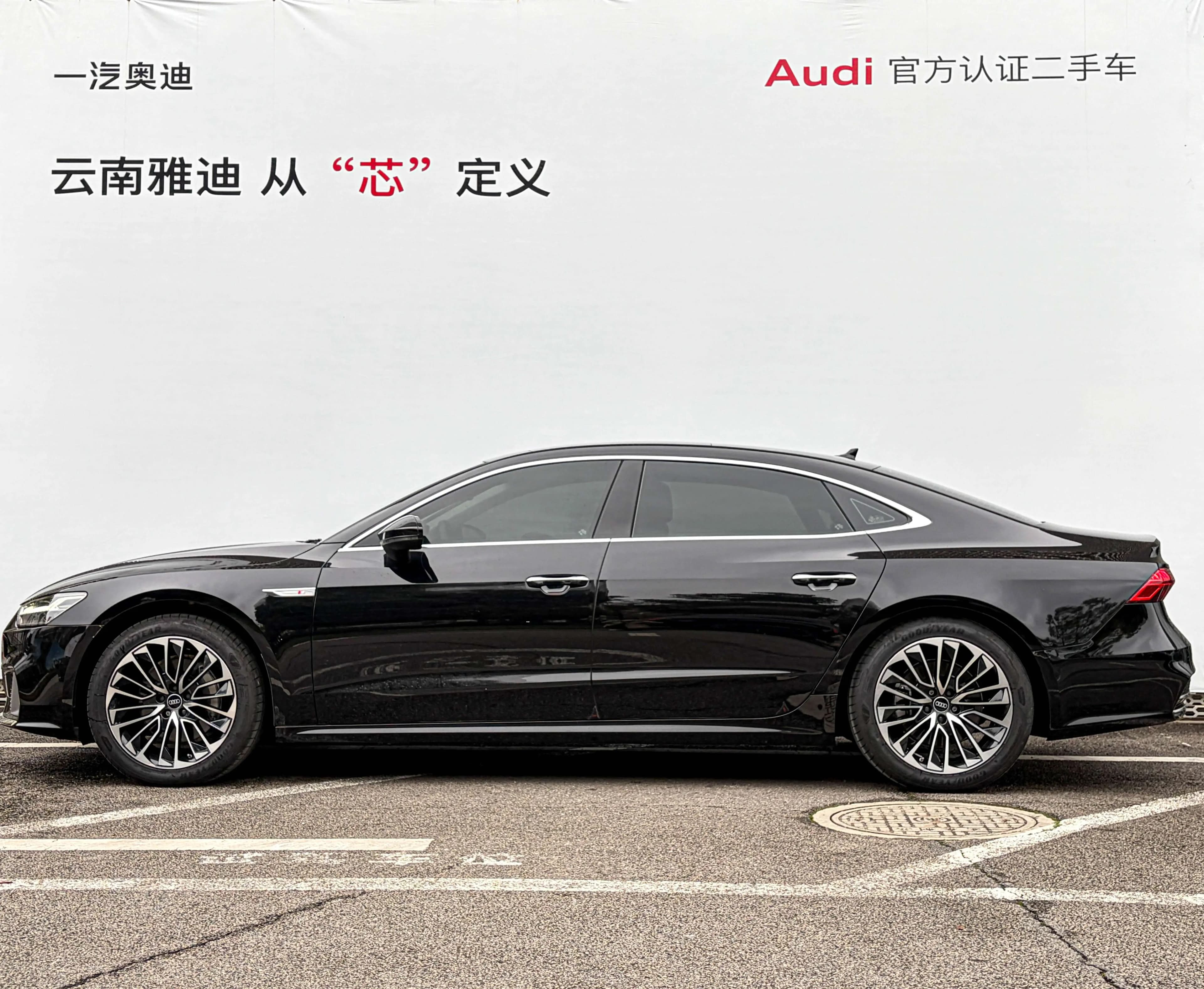Audi A7L 2024 г. 15079 км. — фото 3