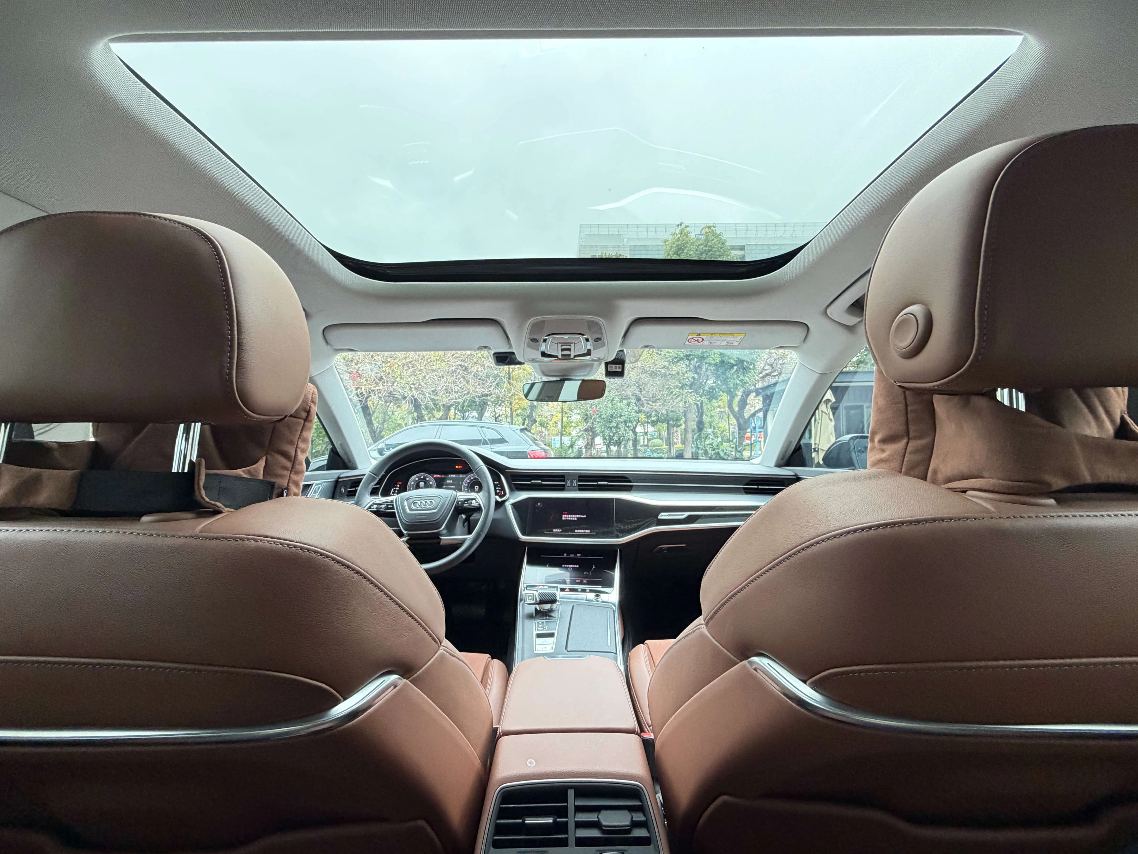 Audi A7L 2024 г. 15079 км. — фото 24