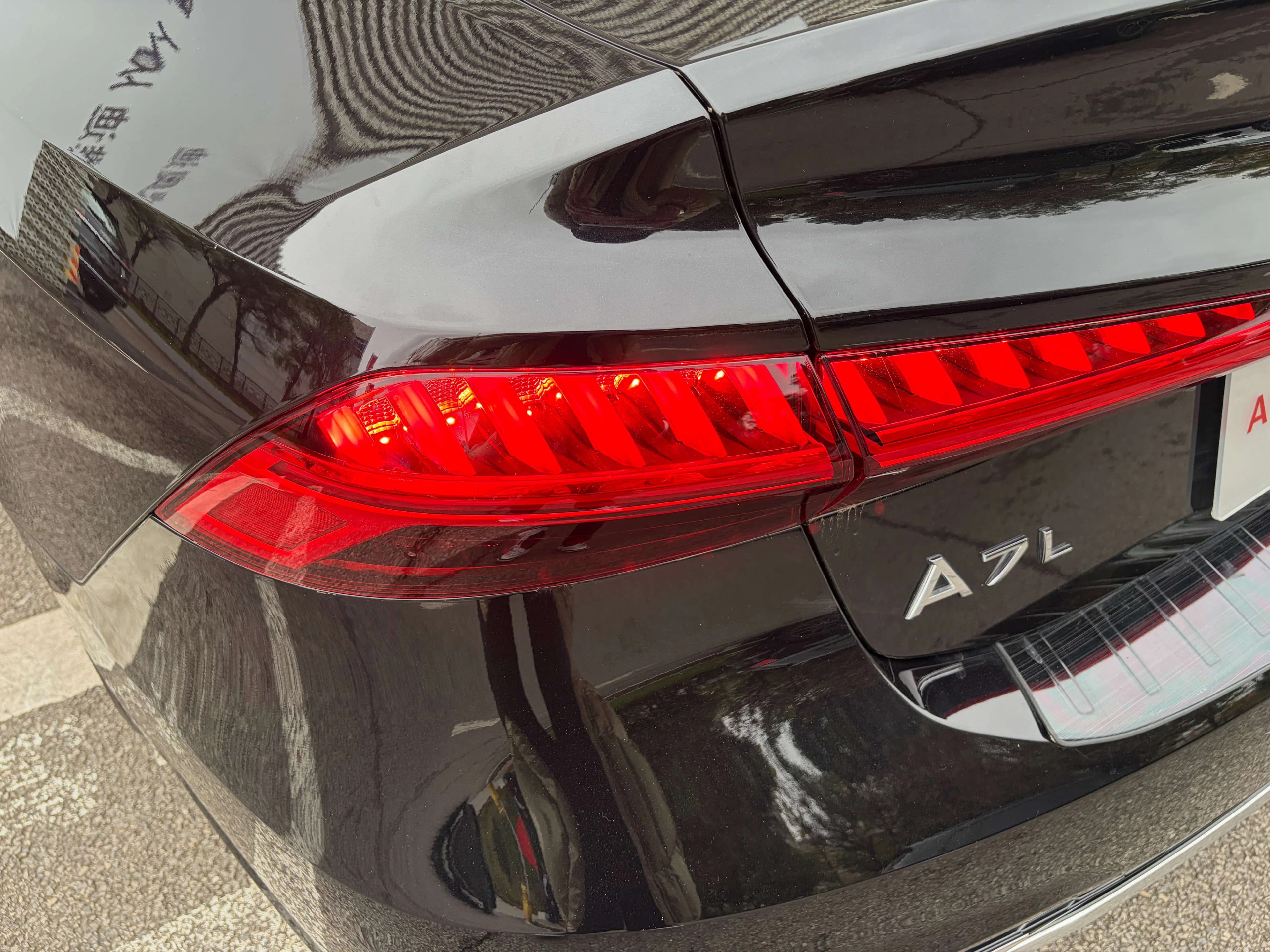 Audi A7L 2024 г. 15079 км. — фото 9