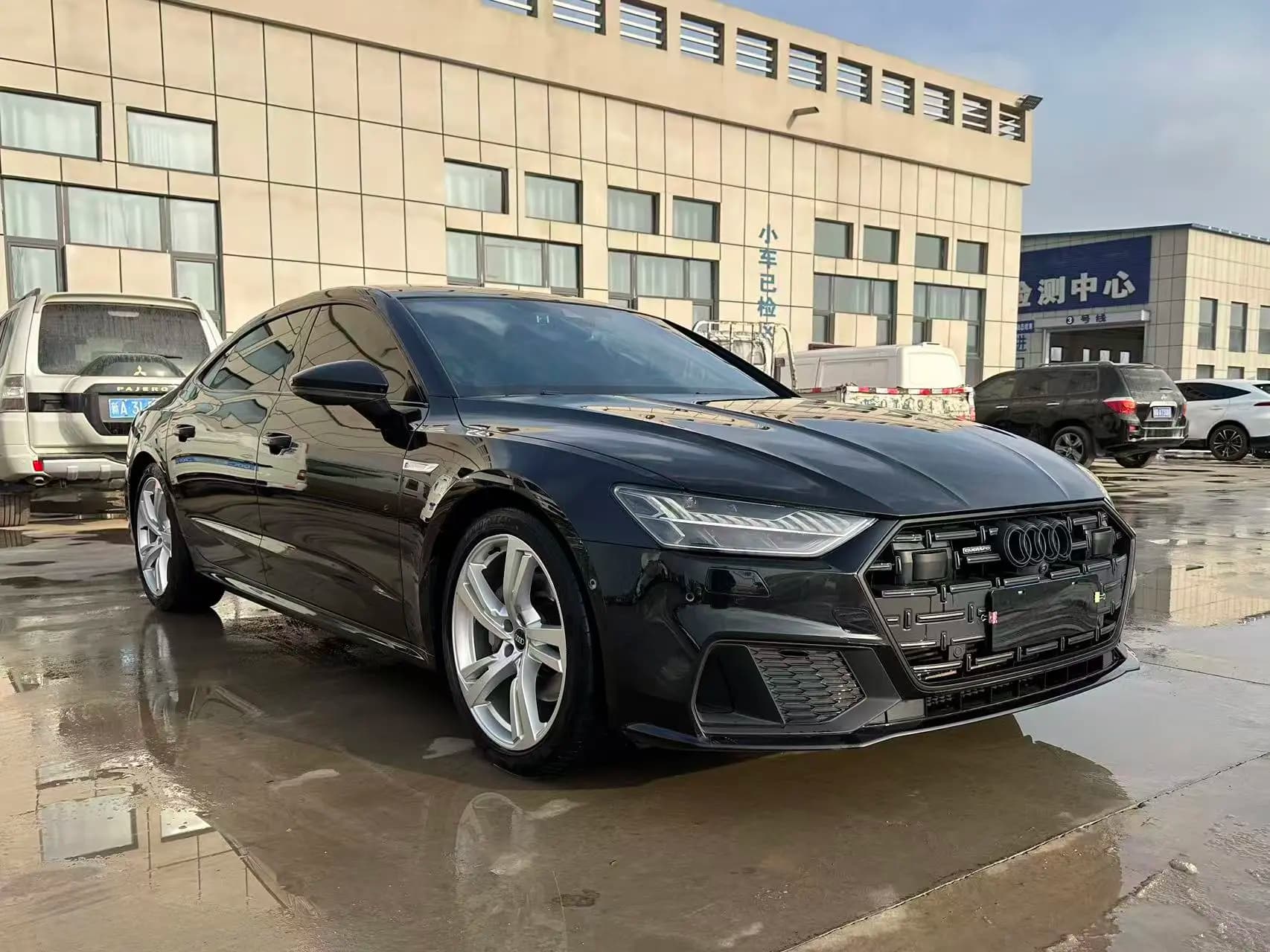 Audi A7L 2023 г. 100078 км. — фото 3