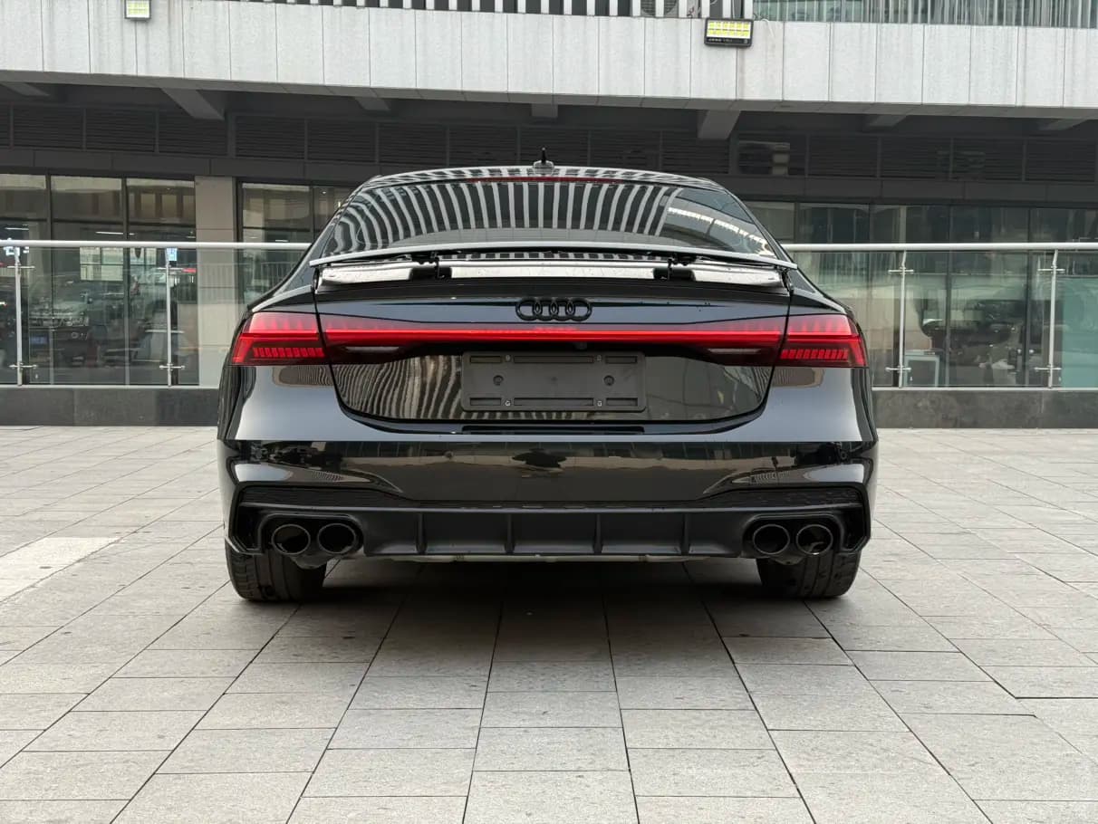 Audi A7 2021 г. 67091 км. — фото 4