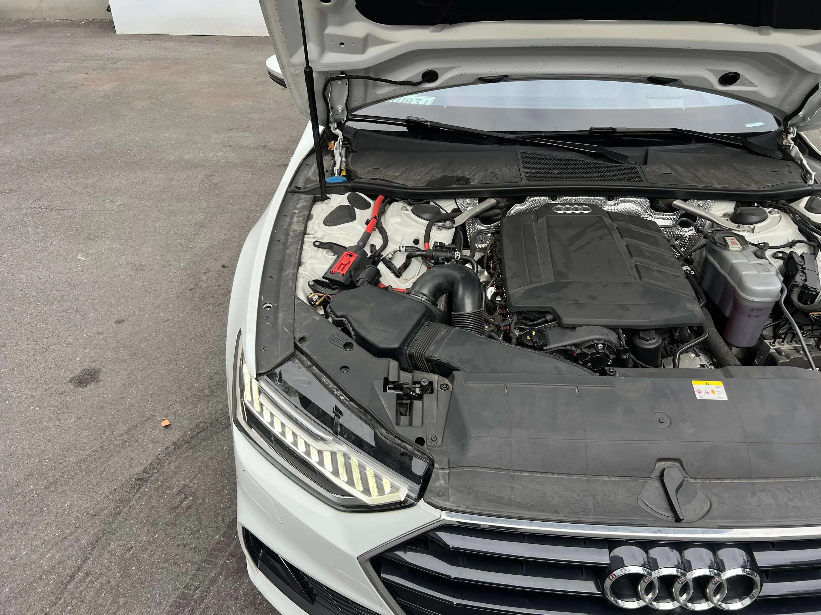 Audi A7 2022 г. 28771 км. — фото 10
