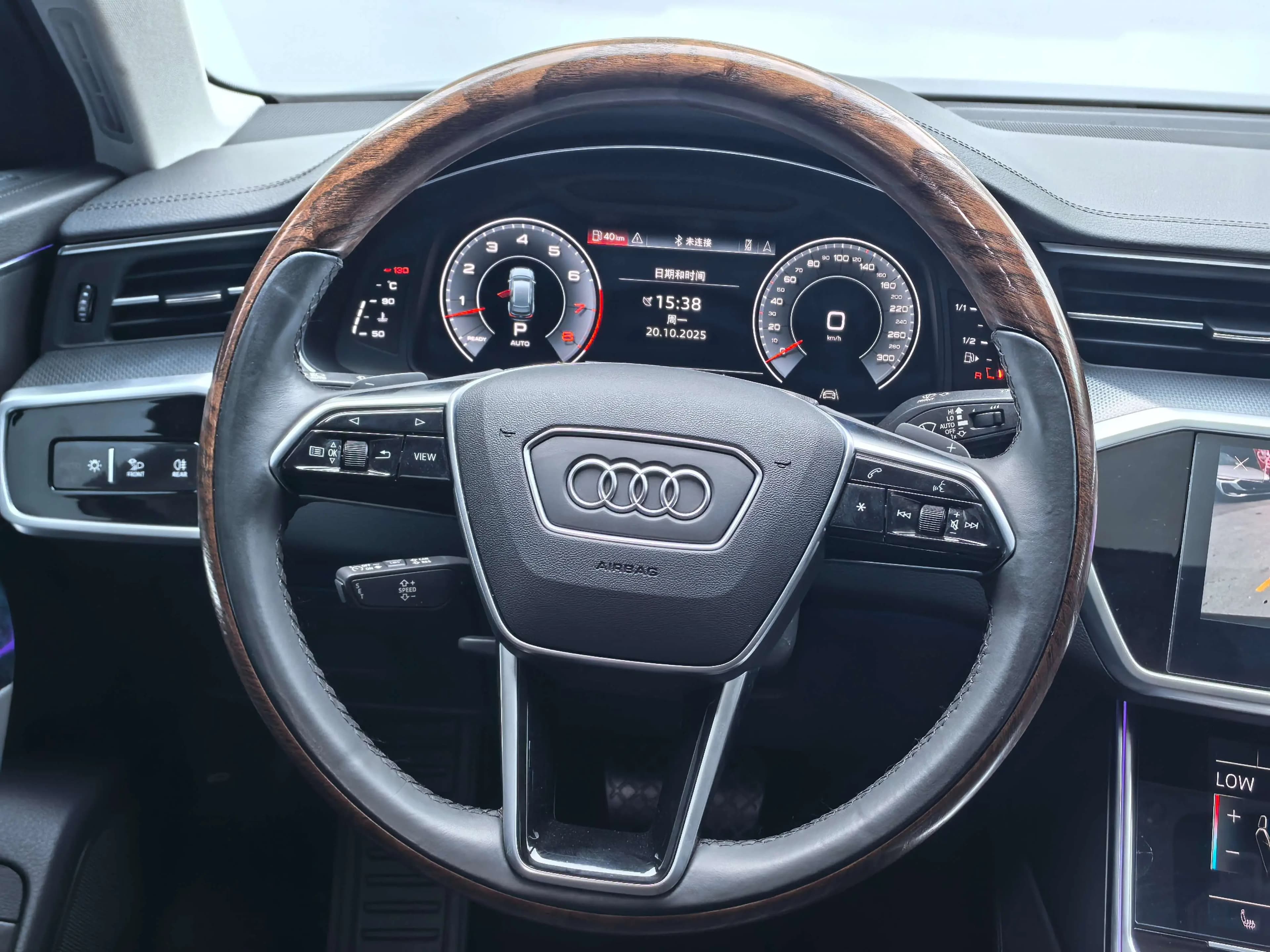 Audi A6 2023 г. 44053 км. — фото 12