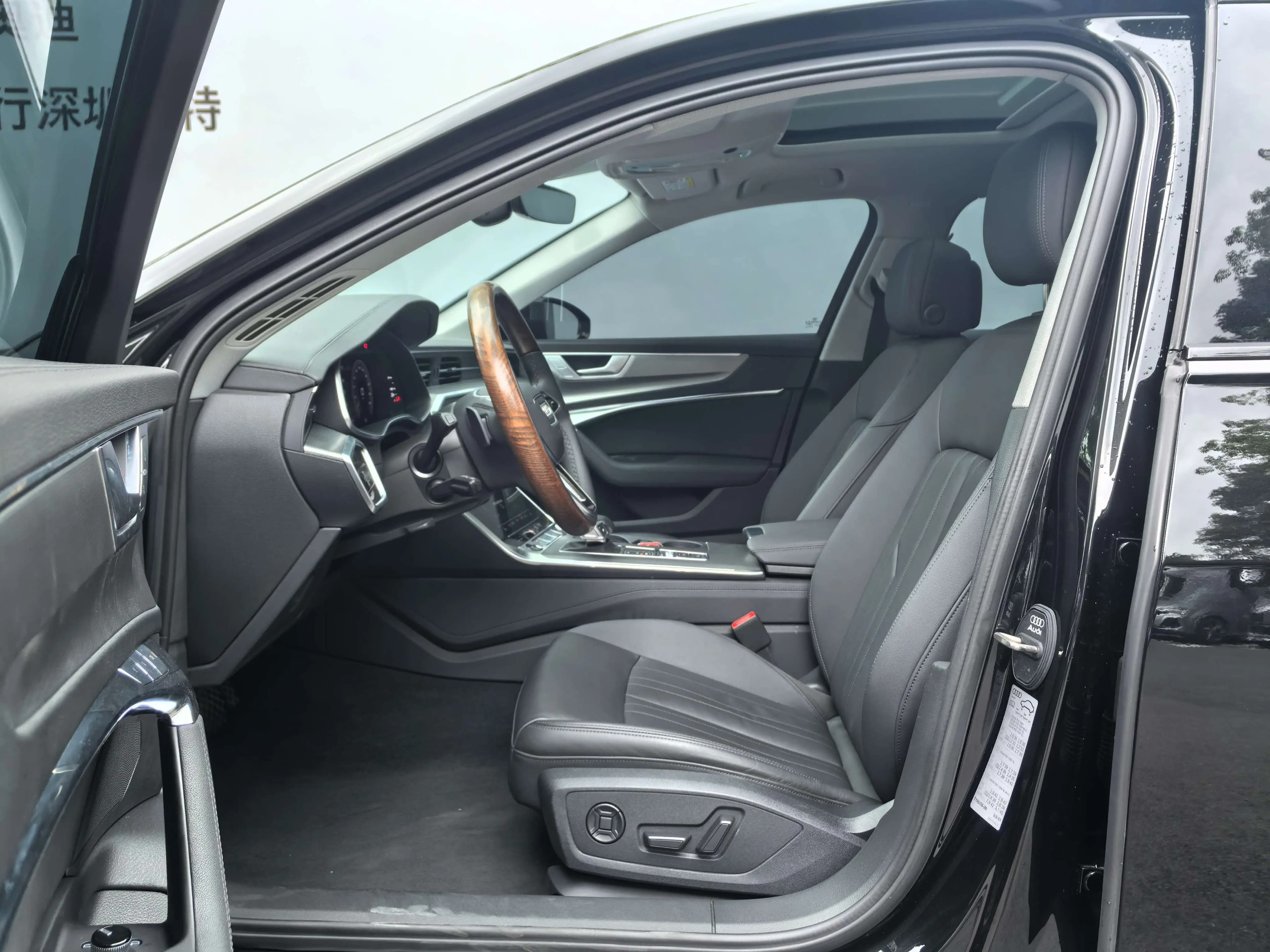 Audi A6 2023 г. 44053 км. — фото 18