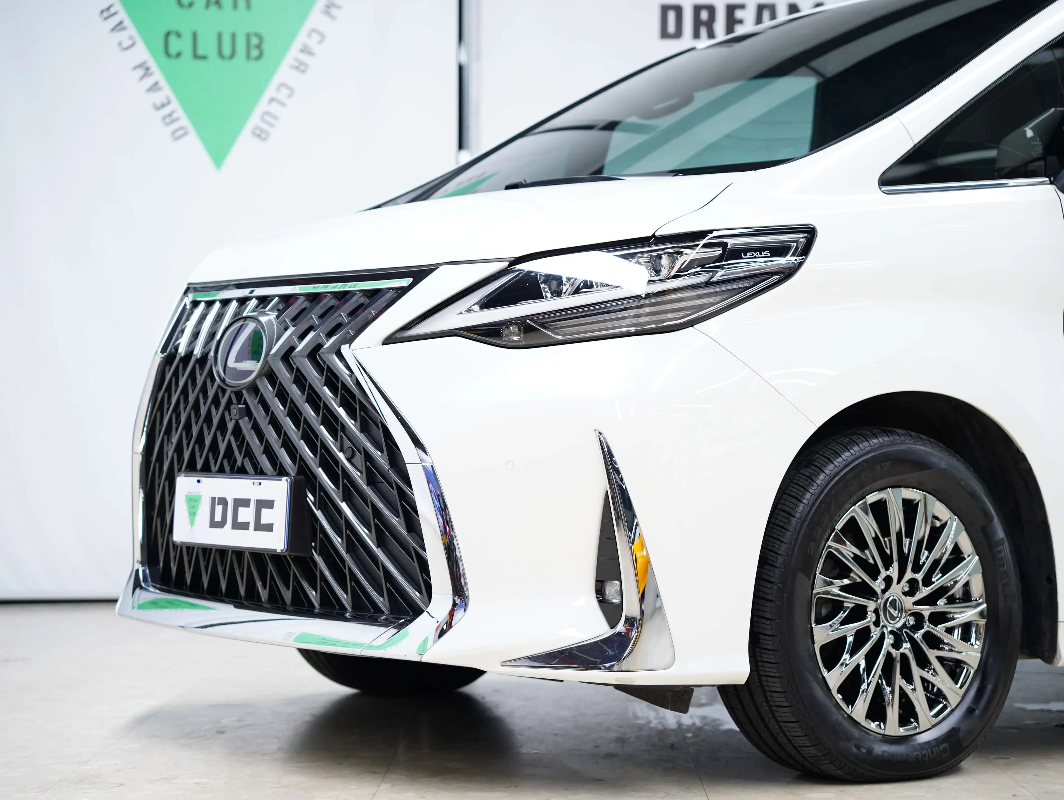 Lexus LM 2022 г. 136088 км. — фото 15