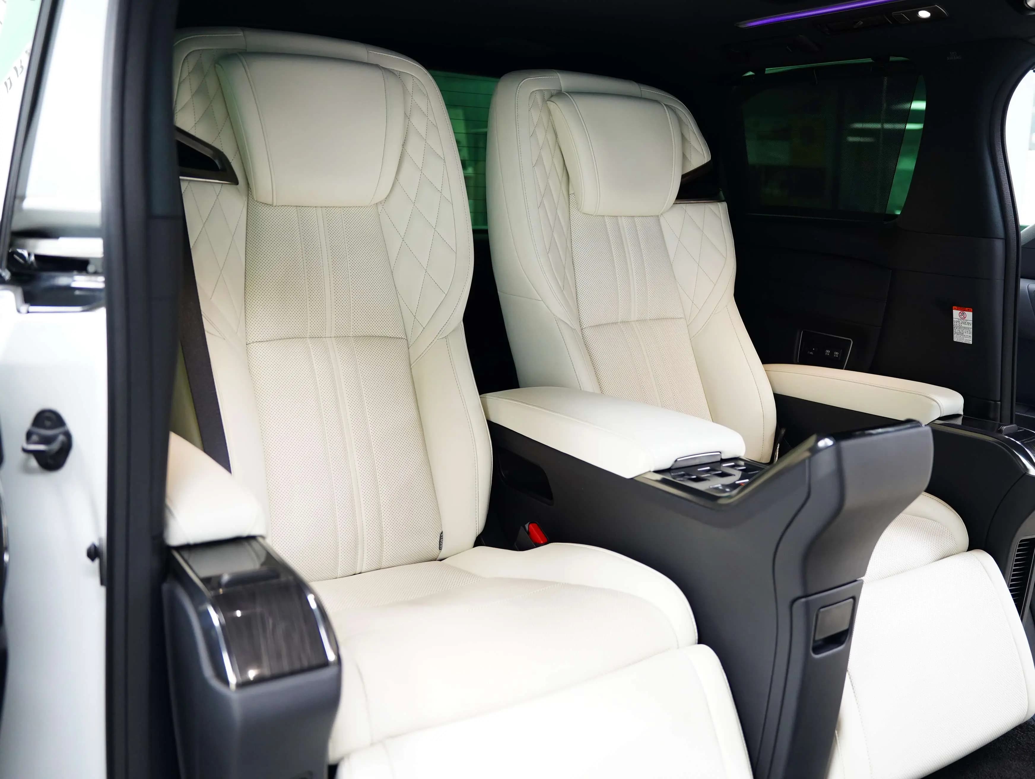 Lexus LM 2022 г. 136088 км. — фото 46