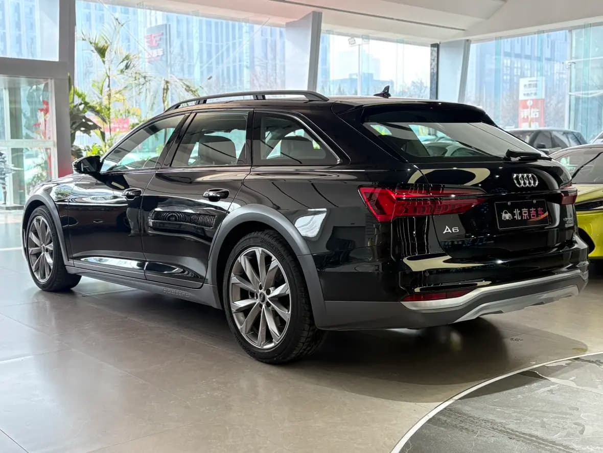 Audi A6 2024 г. 22543 км. — фото 3