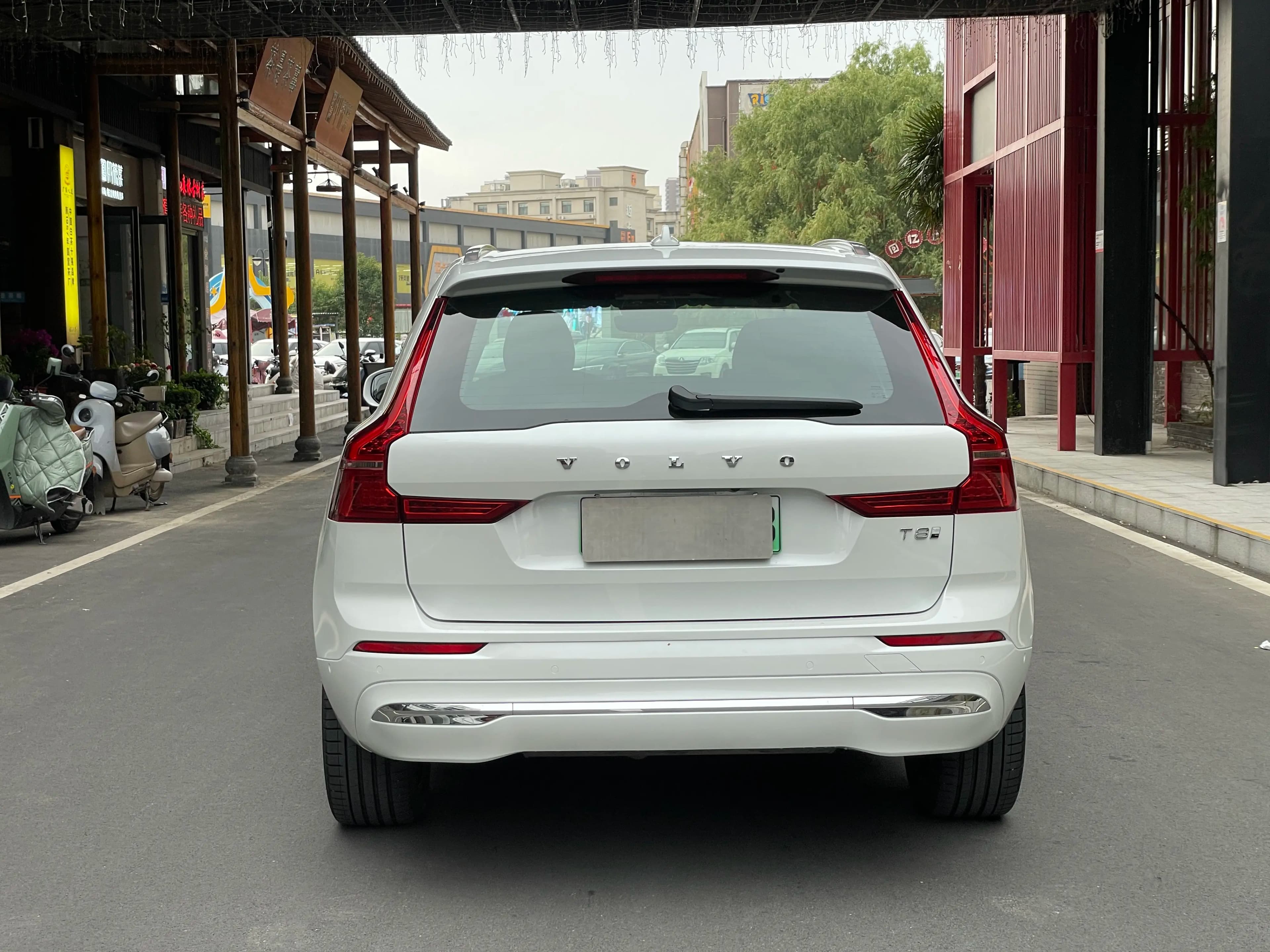 Volvo XC60 PHEV 2024 г. 12360 км. — фото 5