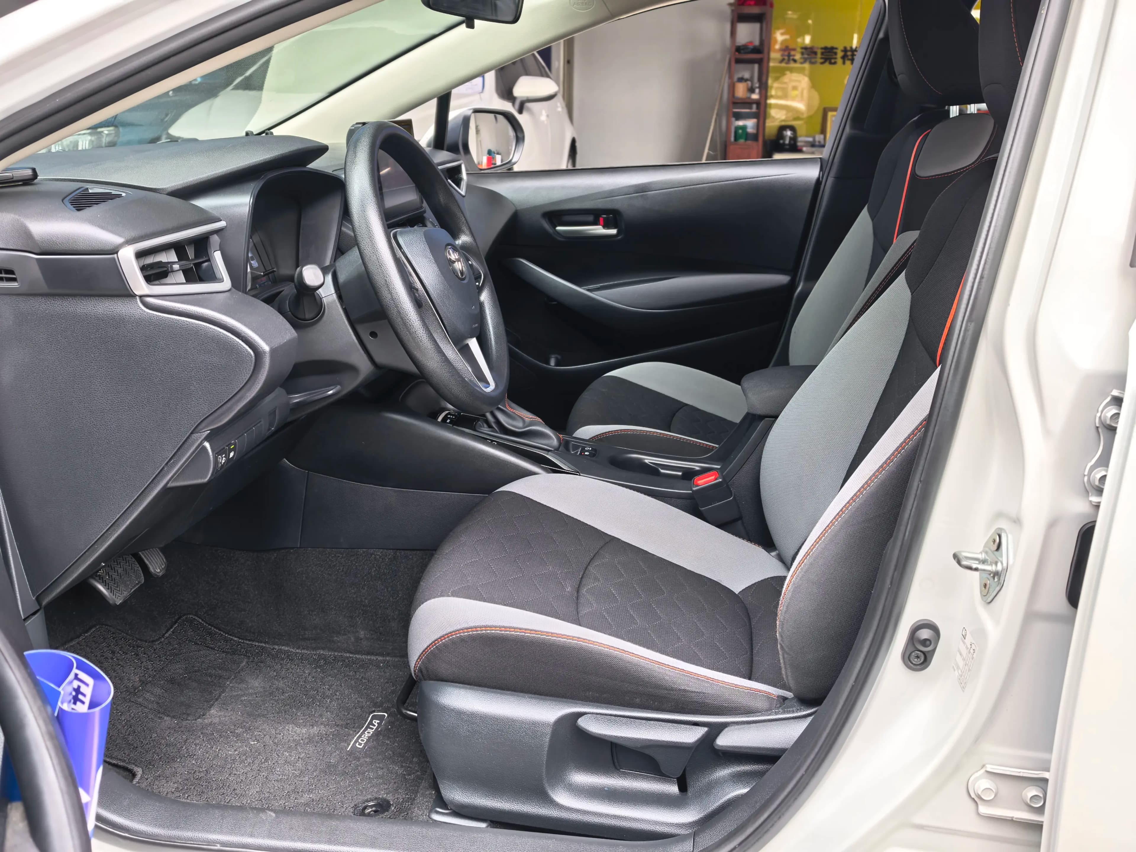 Toyota Corolla 2022 г. 48535 км. — фото 17