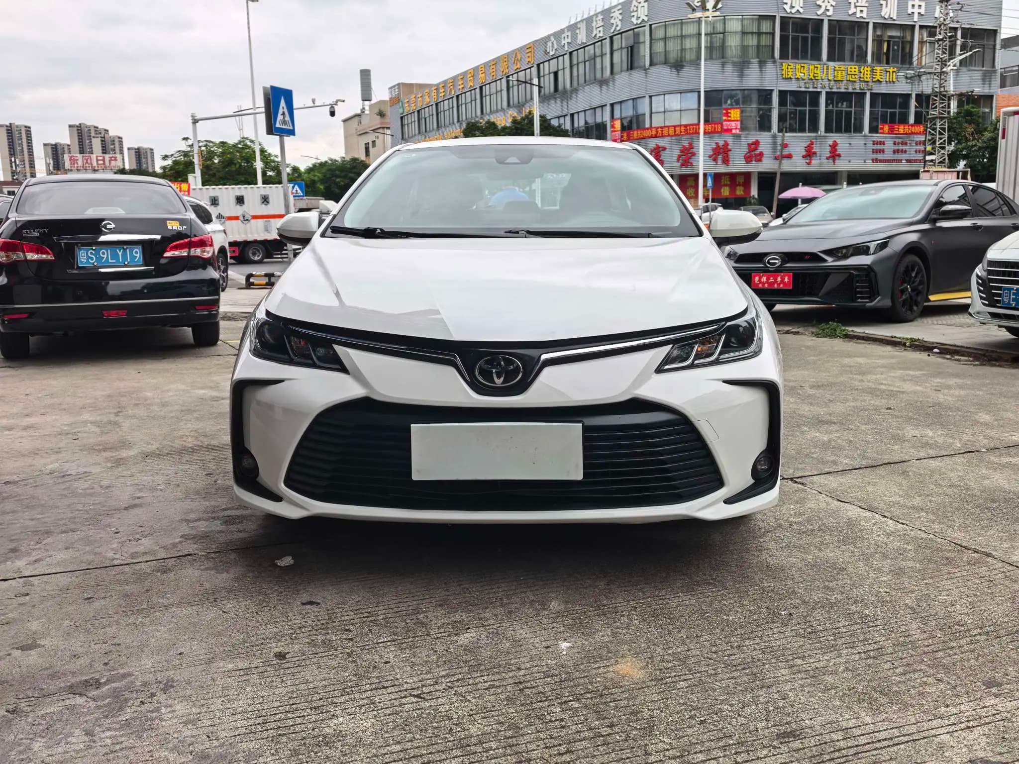 Toyota Corolla 2022 г. 48535 км. — фото 10