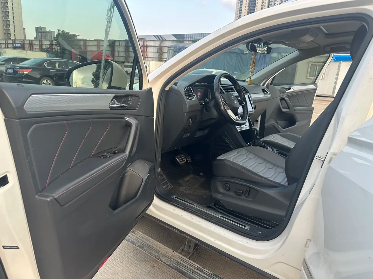 Volkswagen TiguanX 2021 г. 51130 км. — фото 16