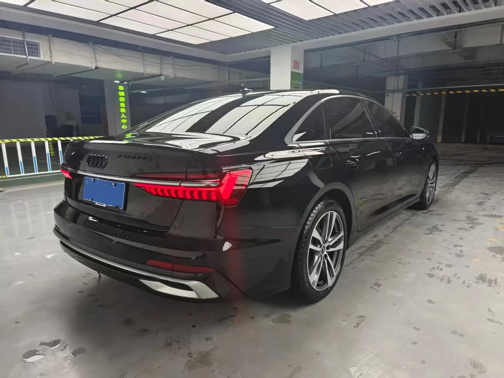Audi A6L 2023 г. 29000 км. — фото 4