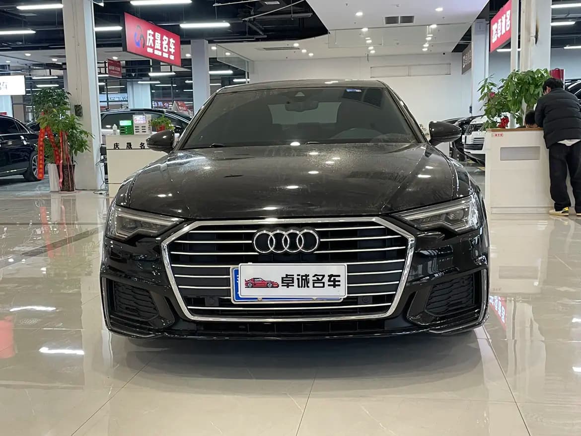 Audi A6L 2021 г. 51000 км. — фото 2